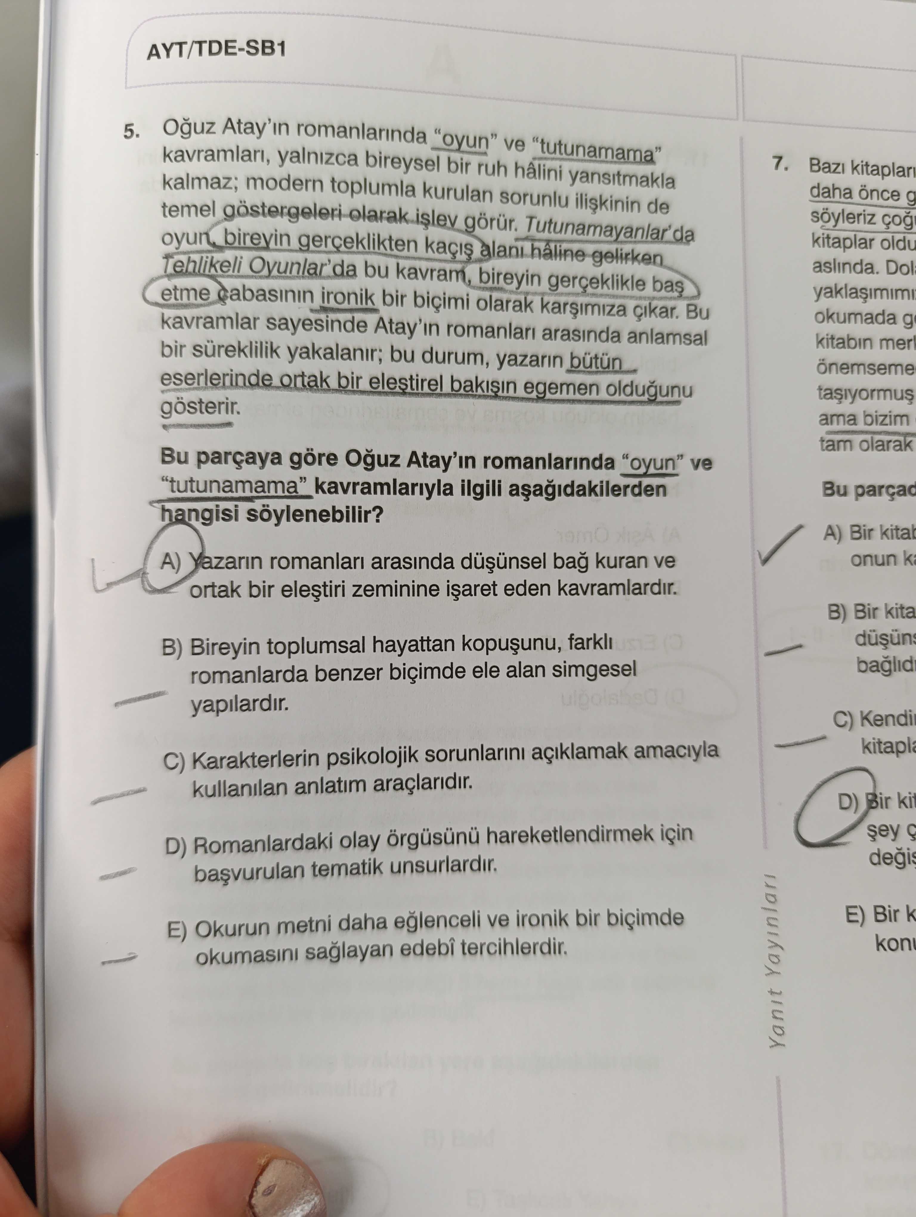 Oğuz Atay'ın romanlarında "oyun" ve "tutunamama" kavramları, yalnızca bireysel bir ruh hâlini