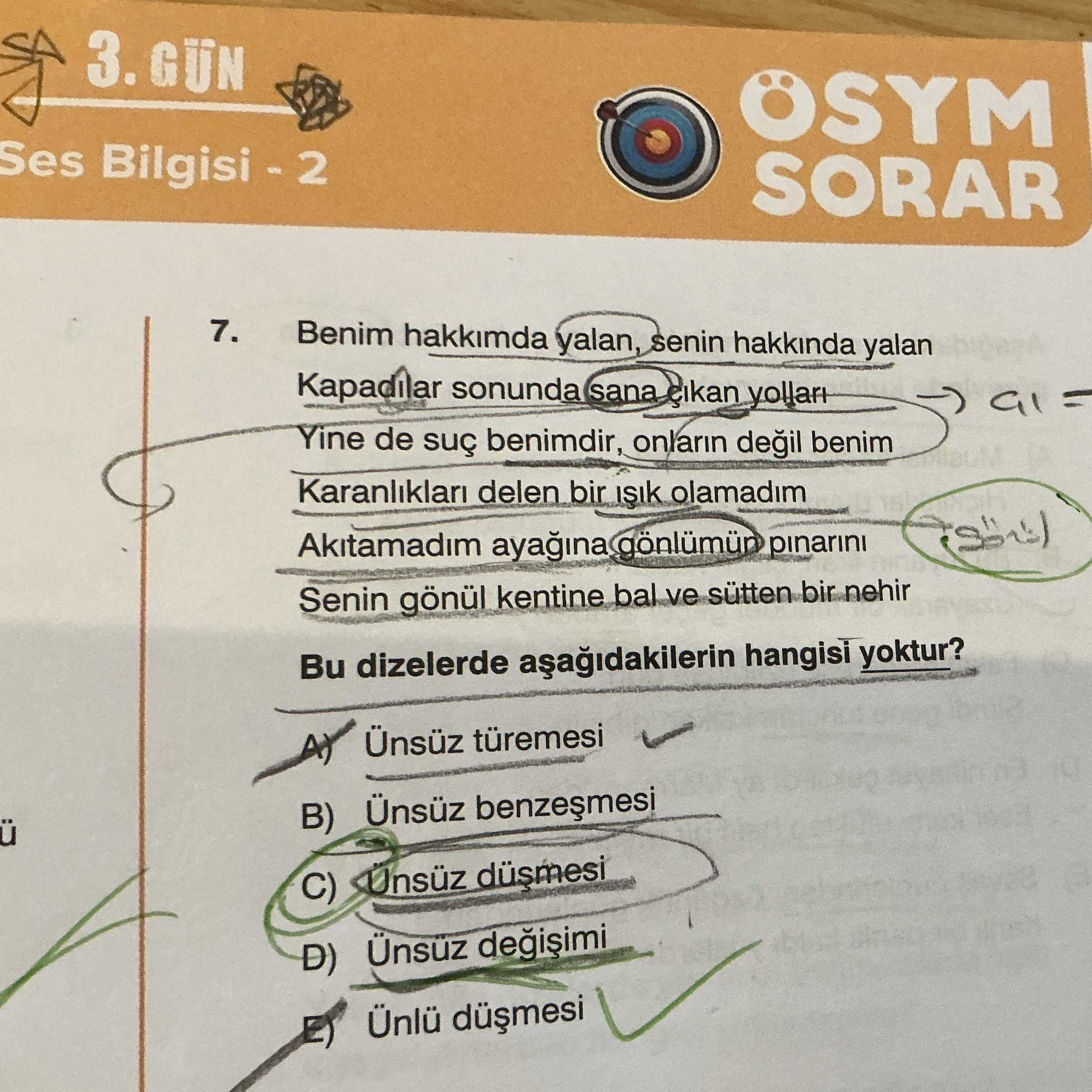 Benim hakkımda yalan, senin hakkında yalan Kapadılar sonunda sana çıkan yolları Yine de suç