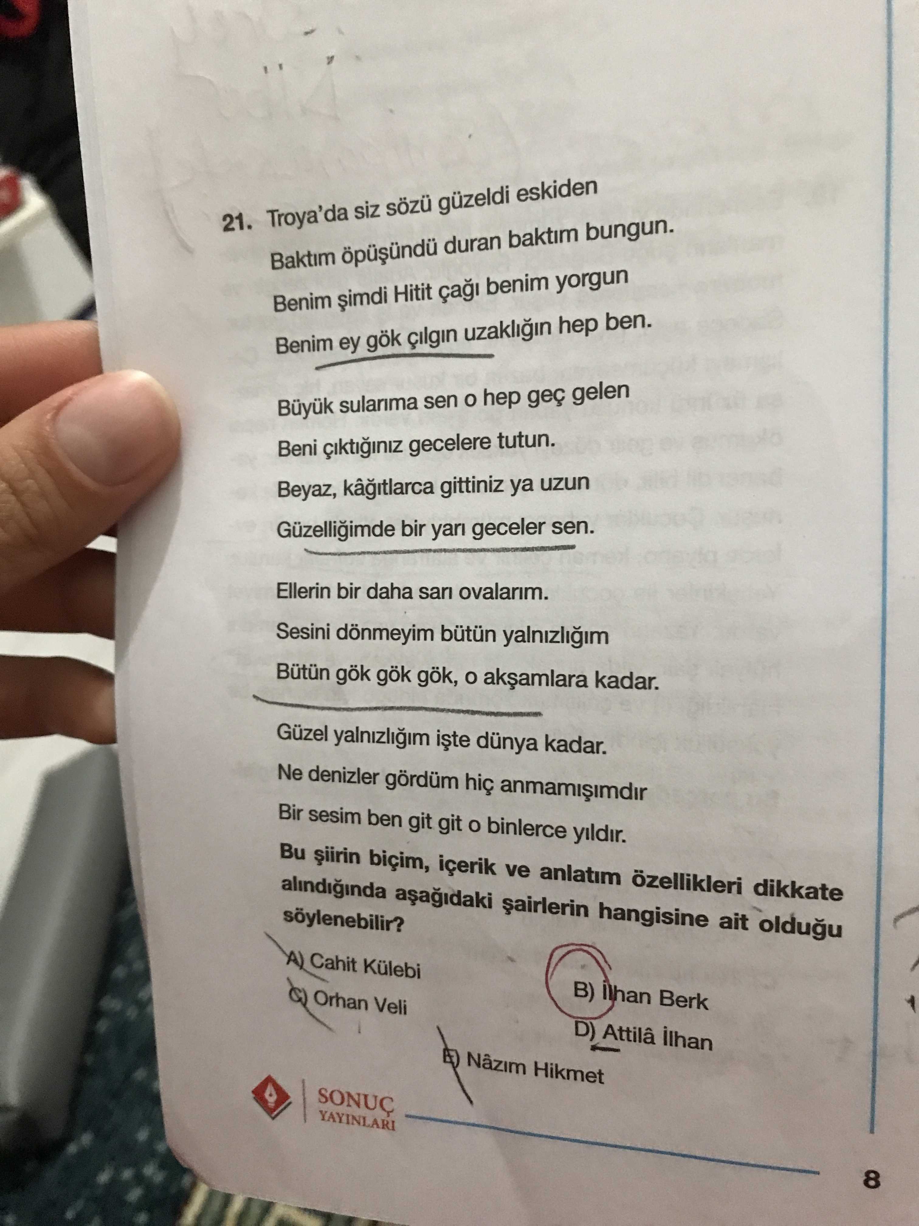 Troya'da siz sözü güzeldi eskiden Baktım öpüşündü duran baktım bungun. Benim şimdi Hitit çağı benim
