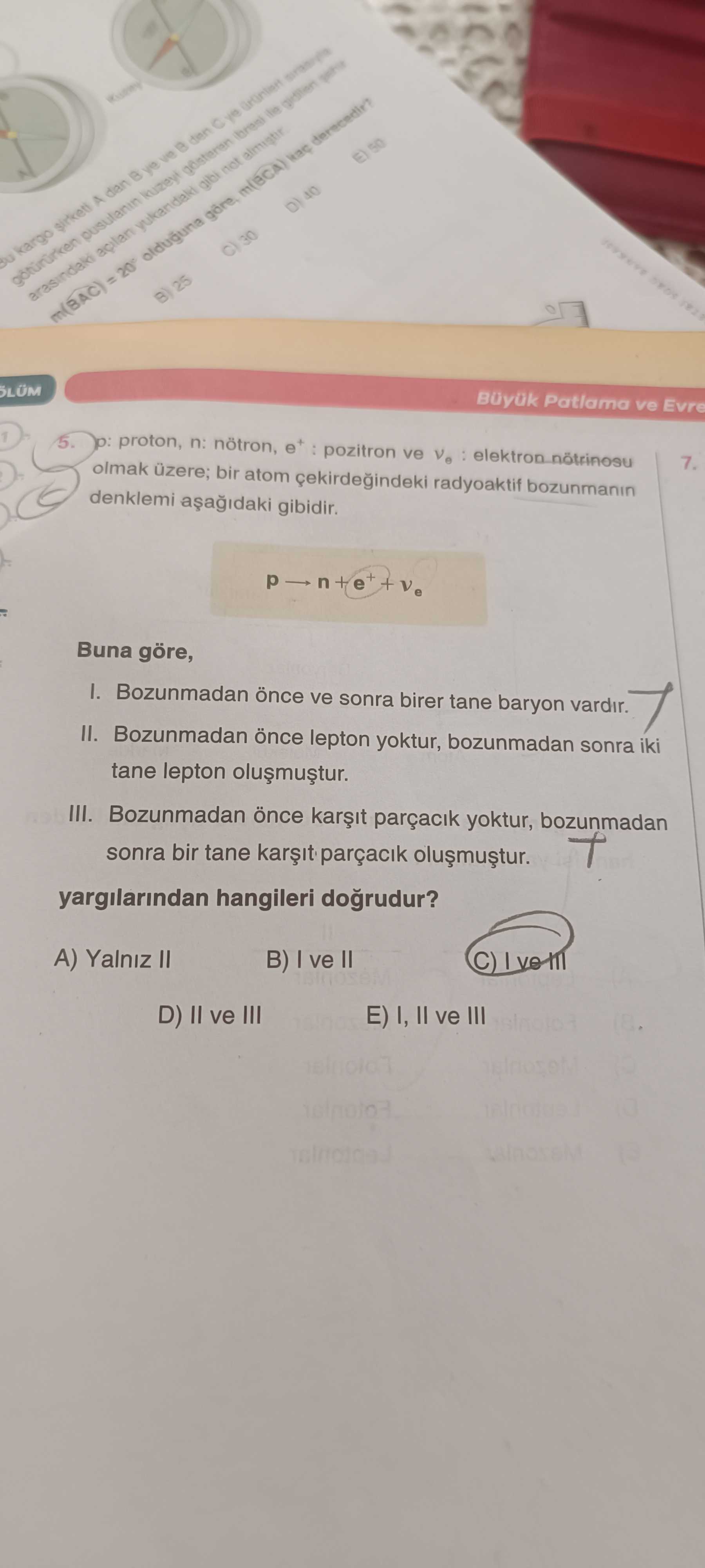 p: proton, n: nötron, e⁺ : pozitron ve νₑ : elektron nötrinosu olmak üzere; bir atom çekirdeğindeki