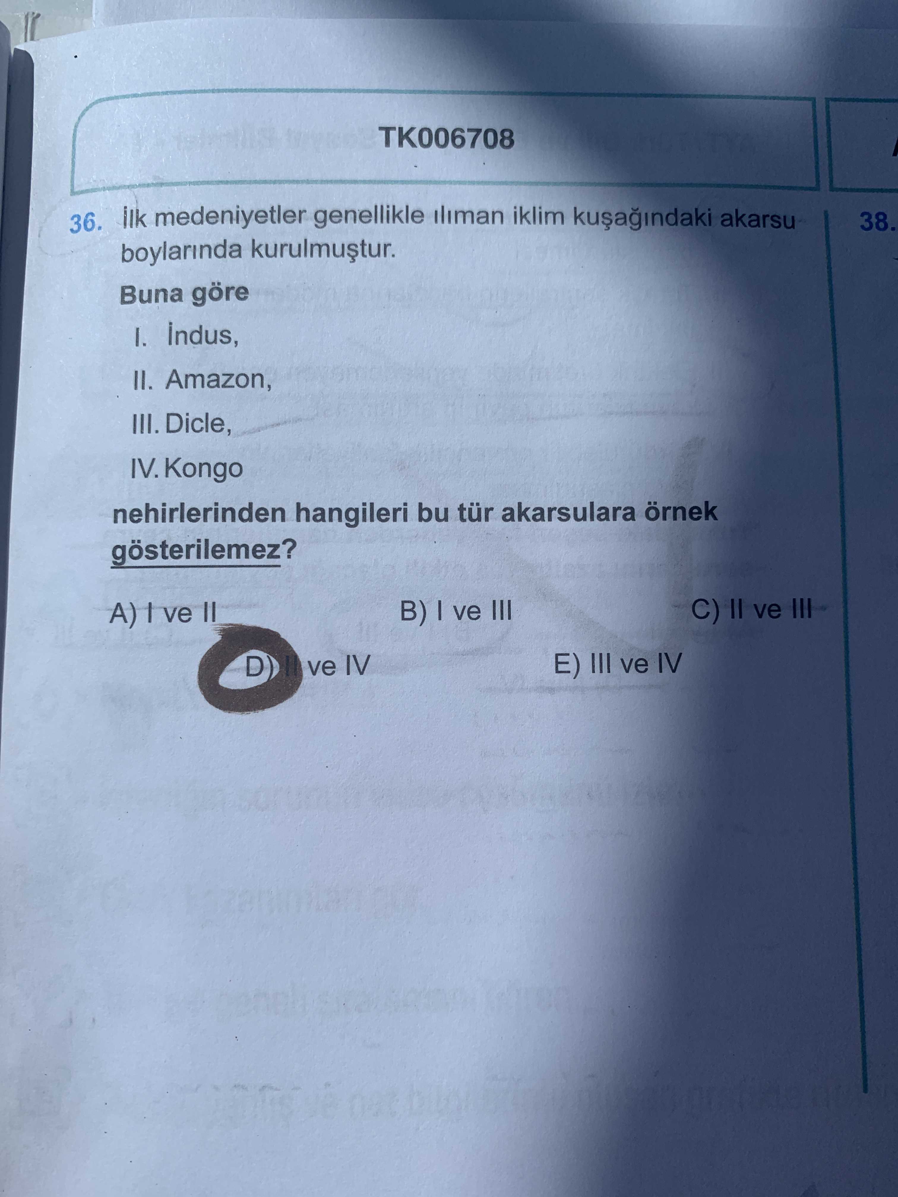 İlk medeniyetler genellikle ılıman iklim kuşağındaki akarsu boylarında kurulmuştur. Buna göre I