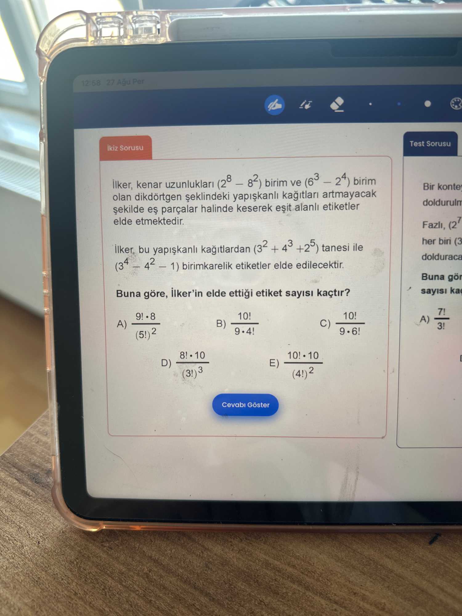 İlker, kenar uzunlukları (2⁸ − 8²) birim ve (6³ − 2⁴) birim olan dikdörtgen şeklindeki yapışkanlı