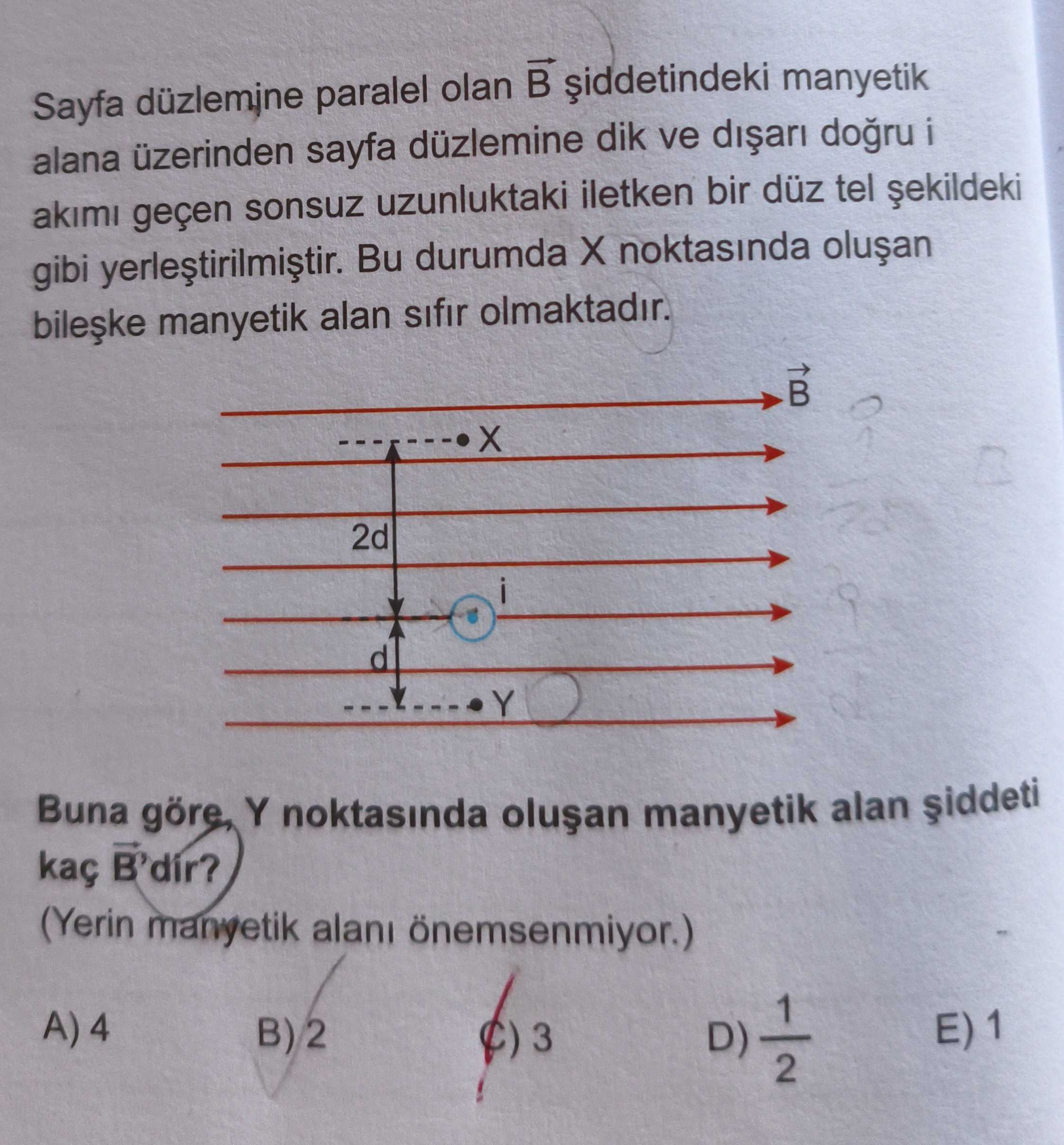 Sayfa düzlemine paralel olan B şiddetindeki manyetik alana üzerinden sayfa düzlemine dik ve dışarı