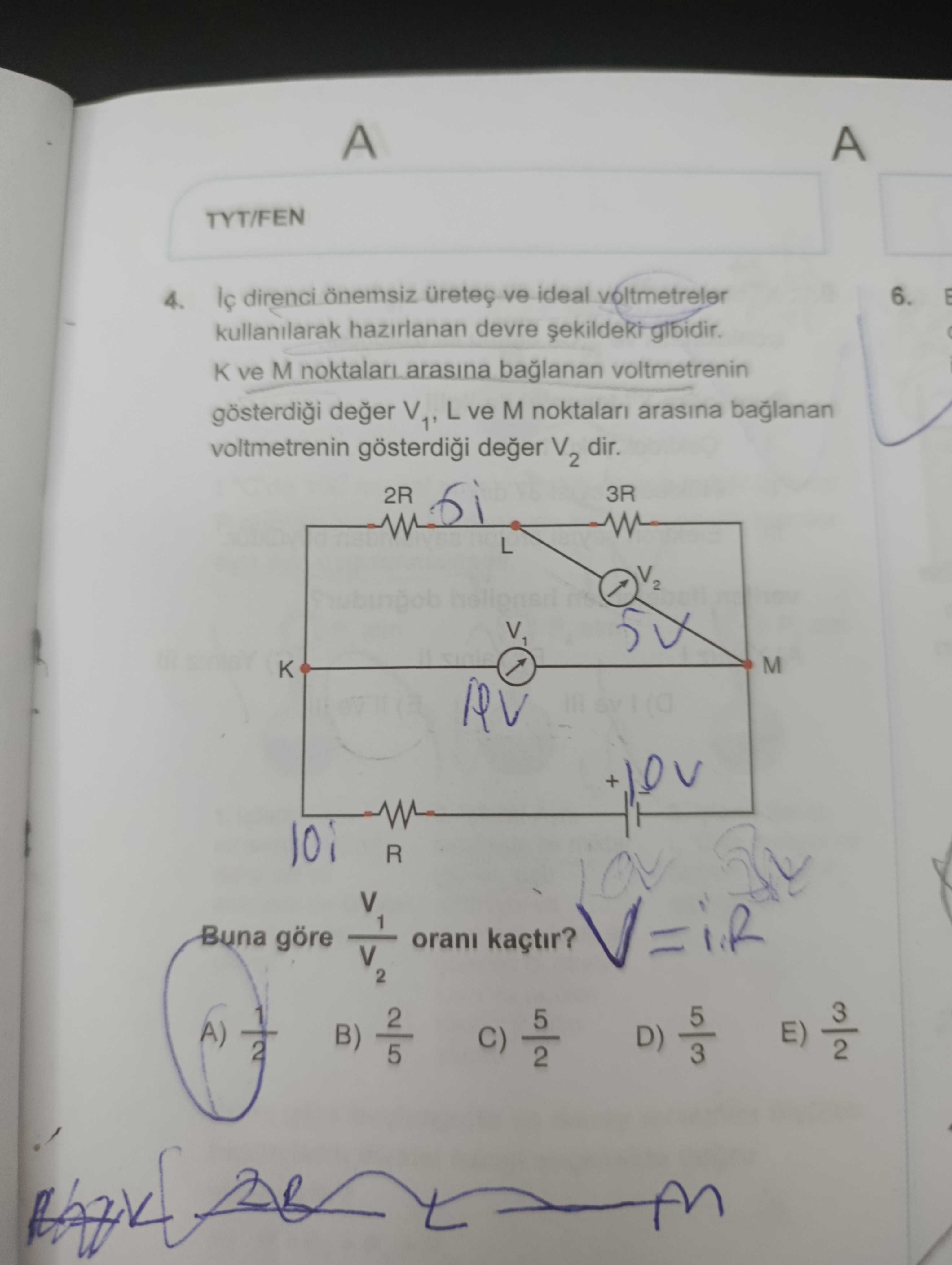 İç direnci önemsiz üreteç ve ideal voltmetreler kullanılarak hazırlanan devre şekildeki gibidir. K