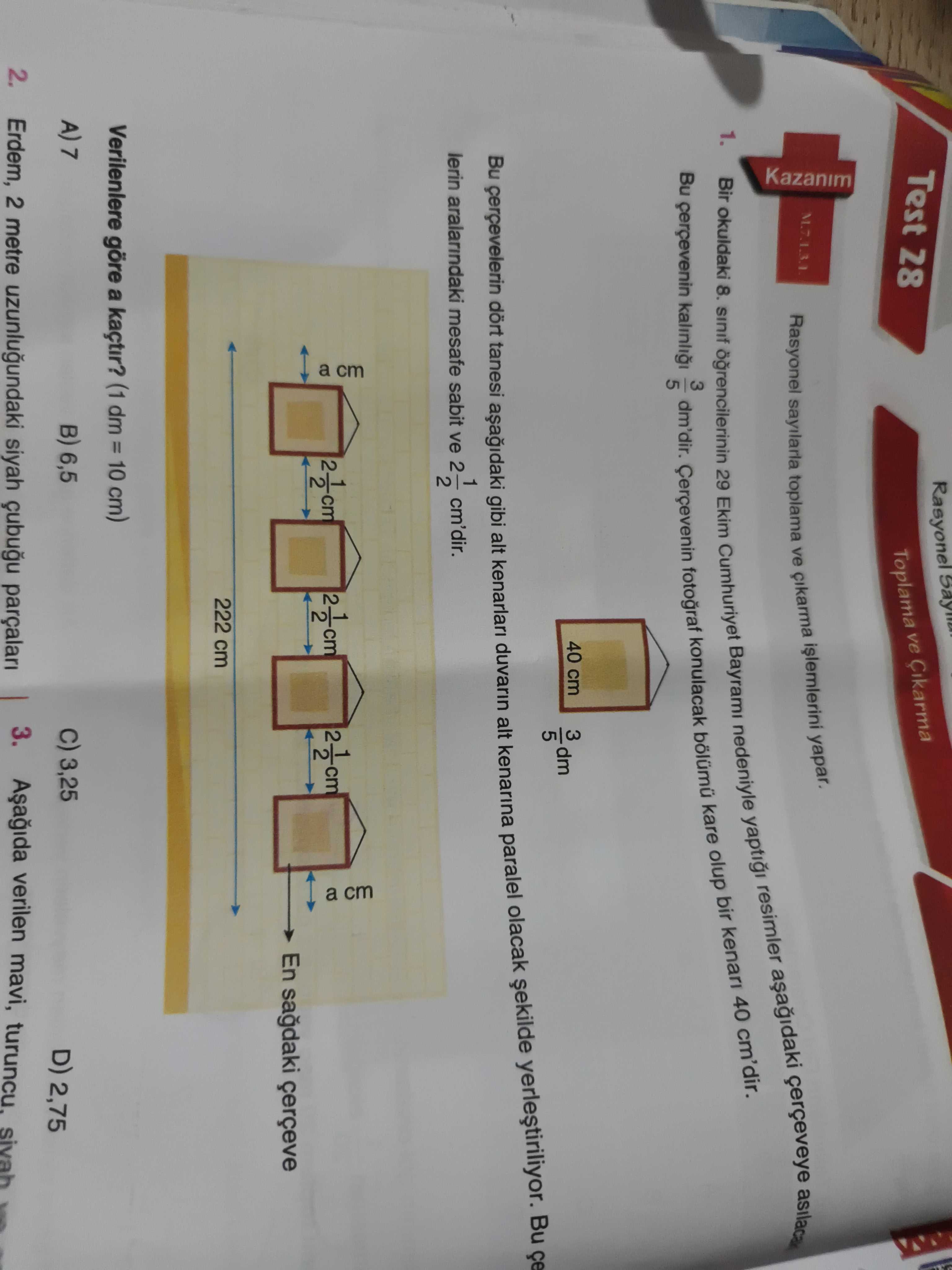 Bir okuldaki 8. sınıf öğrencilerinin 29 Ekim Cumhuriyet Bayramı nedeniyle yaptığı resimler aşağıdaki