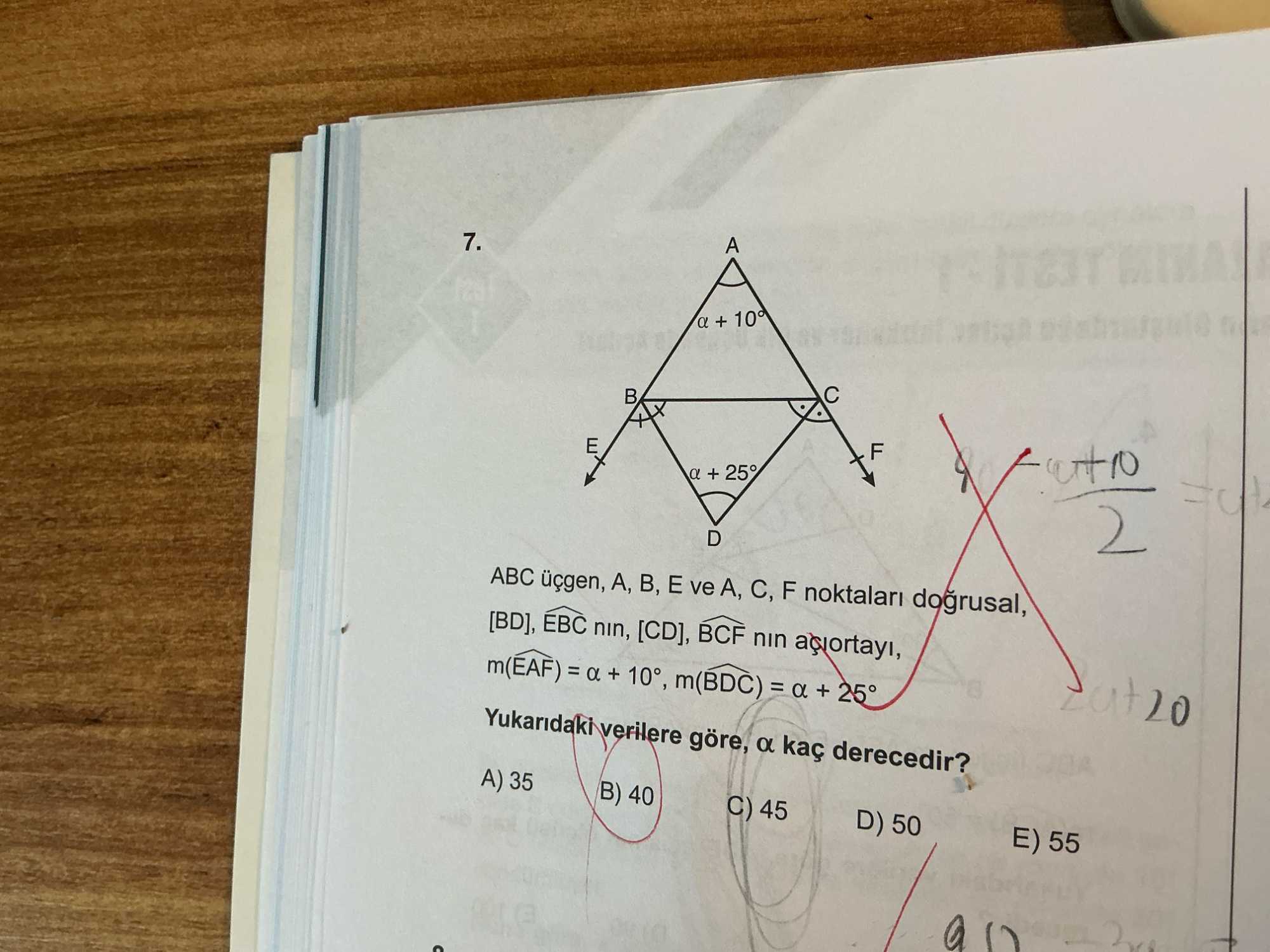 ABC üçgen, A, B, E ve A, C, F noktaları doğrusal, [BD], EBC nin, [CD], BCF nın açıortayı, m(EAF) = α