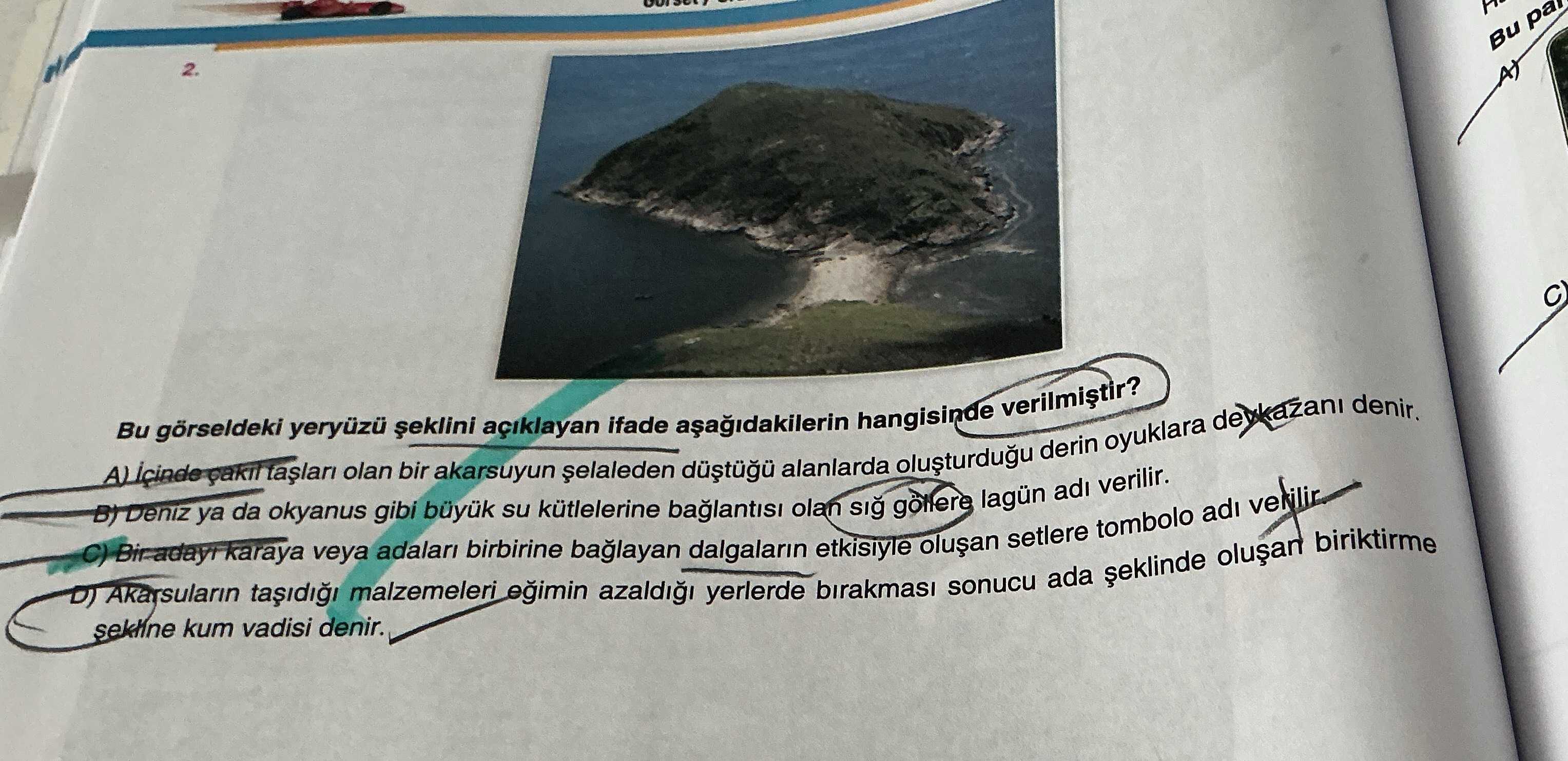 Bu görseldeki yeryüzü şeklini açıklayan ifade aşağıdakilerden hangisinde verilmiştir?