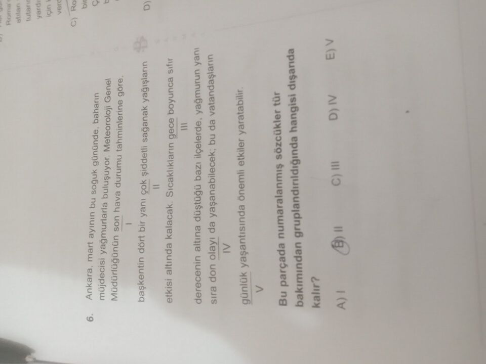 Ankara, mart ayının bu soğuk gününde baharın müjdecisi yağmurlarla buluşuyor. Meteoroloji Genel
