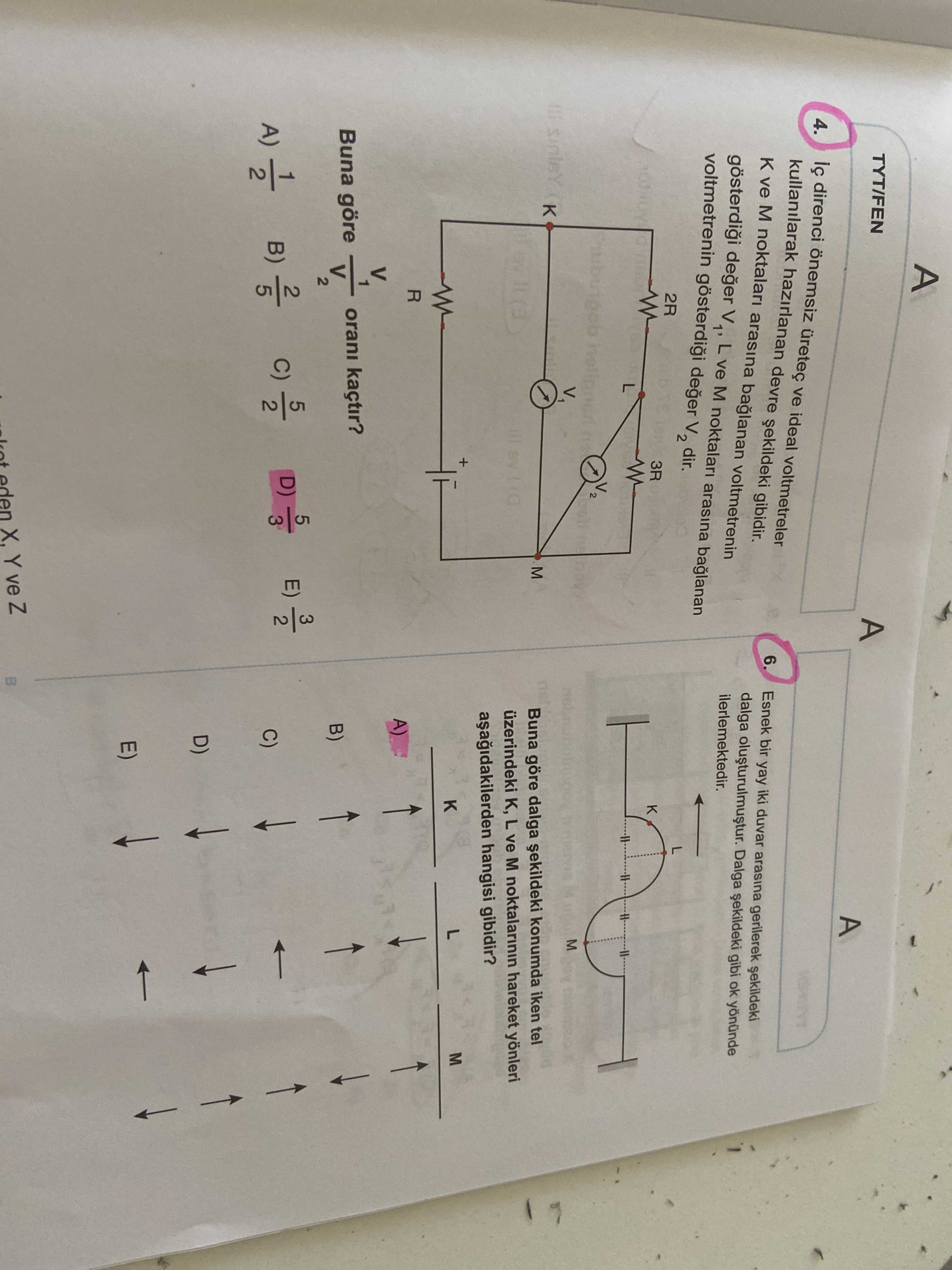 İç direnci önemsiz üreteg ve ideal voltmetreler kullanılarak hazırlanan devre şekildeki gibidir. K