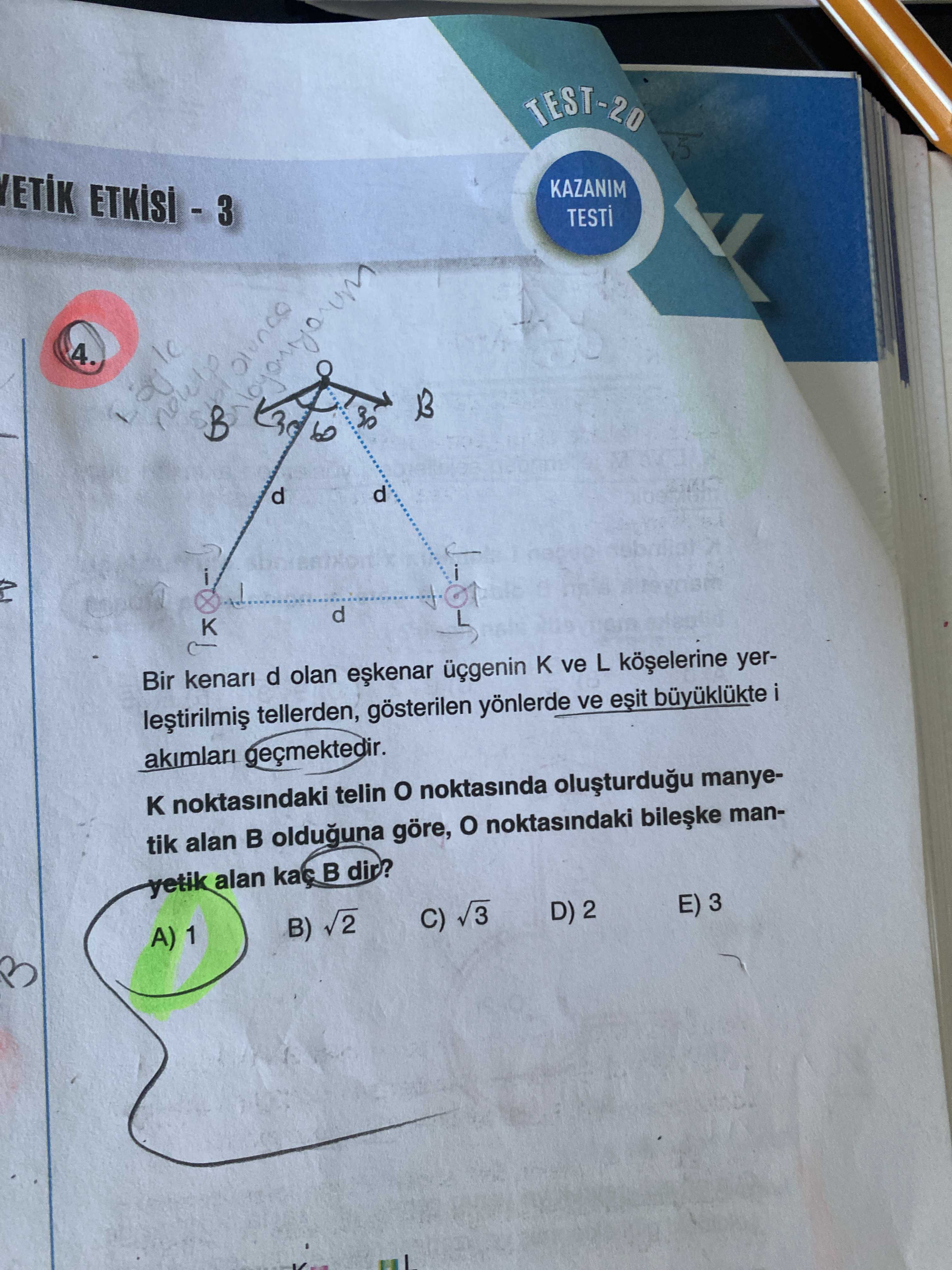Bir kenarı d olan eşkenar üçgenin K ve L köşelerine yerleştirilmiş tellerden, gösterilen yönlerde ve