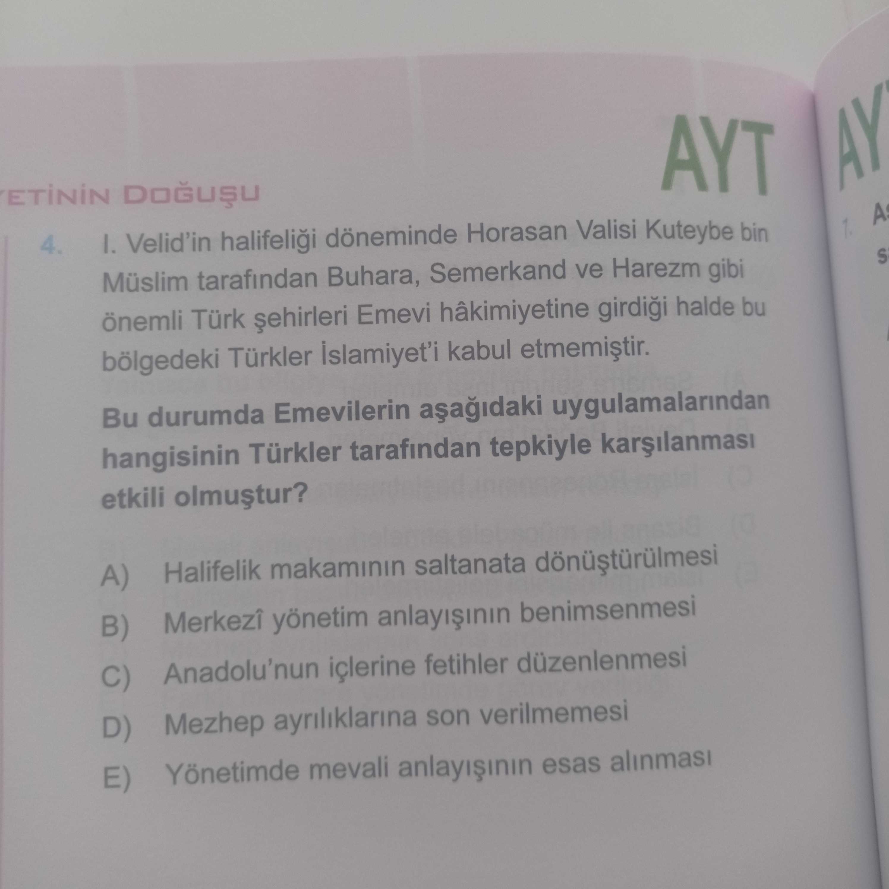 I. Velid'in halifeliği döneminde Horasan Valisi Kuteybe bin Müslim tarafından Buhara, Semerkand ve