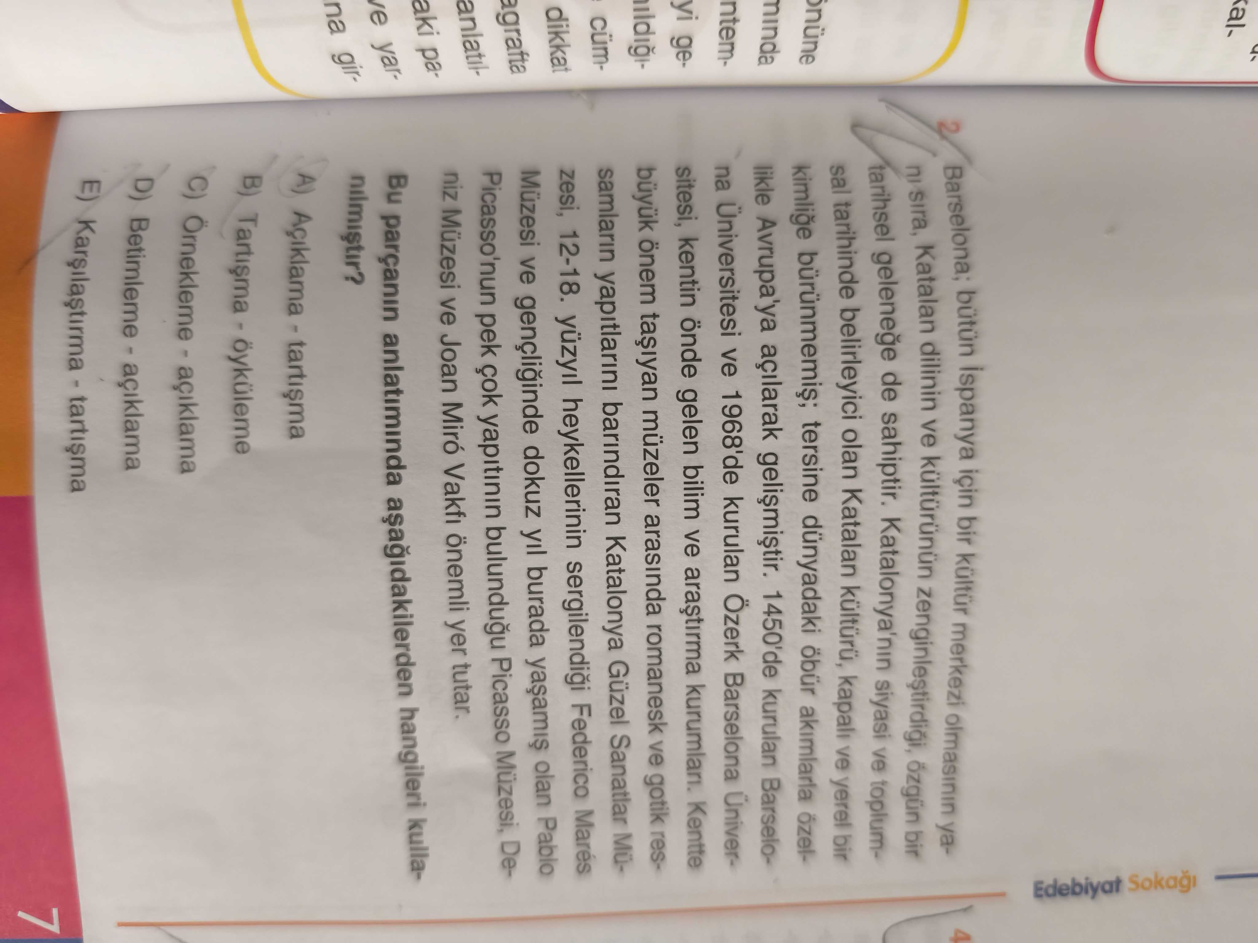 Barselona, bütün İspanya için bir kültür merkezi olmasının yanı sıra, Katalan dilinin ve kültürünün