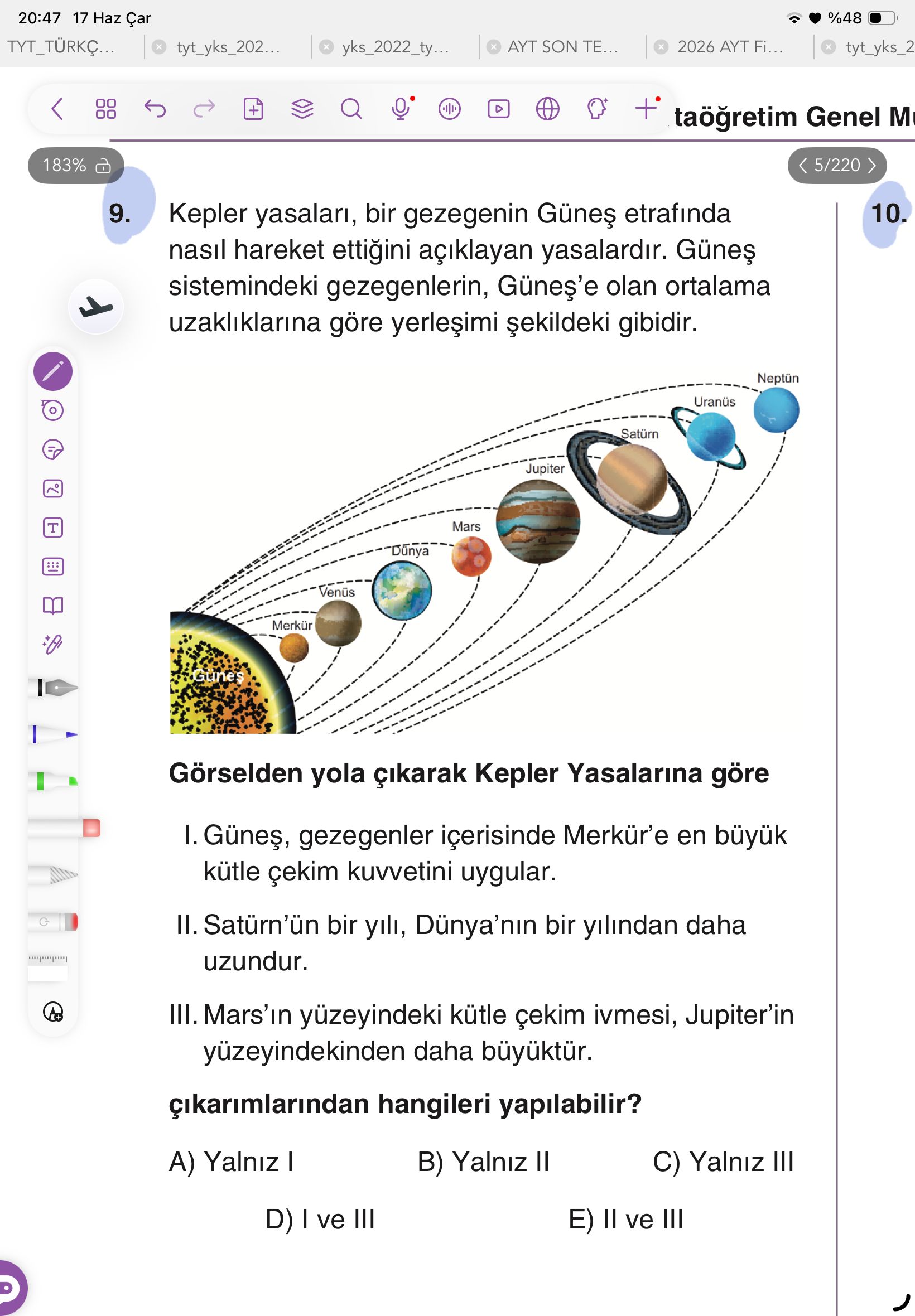 Kepler yasaları, bir gezegenin Güneş etrafında nasıl hareket ettiğini açıklayan yasalardır. Güneş