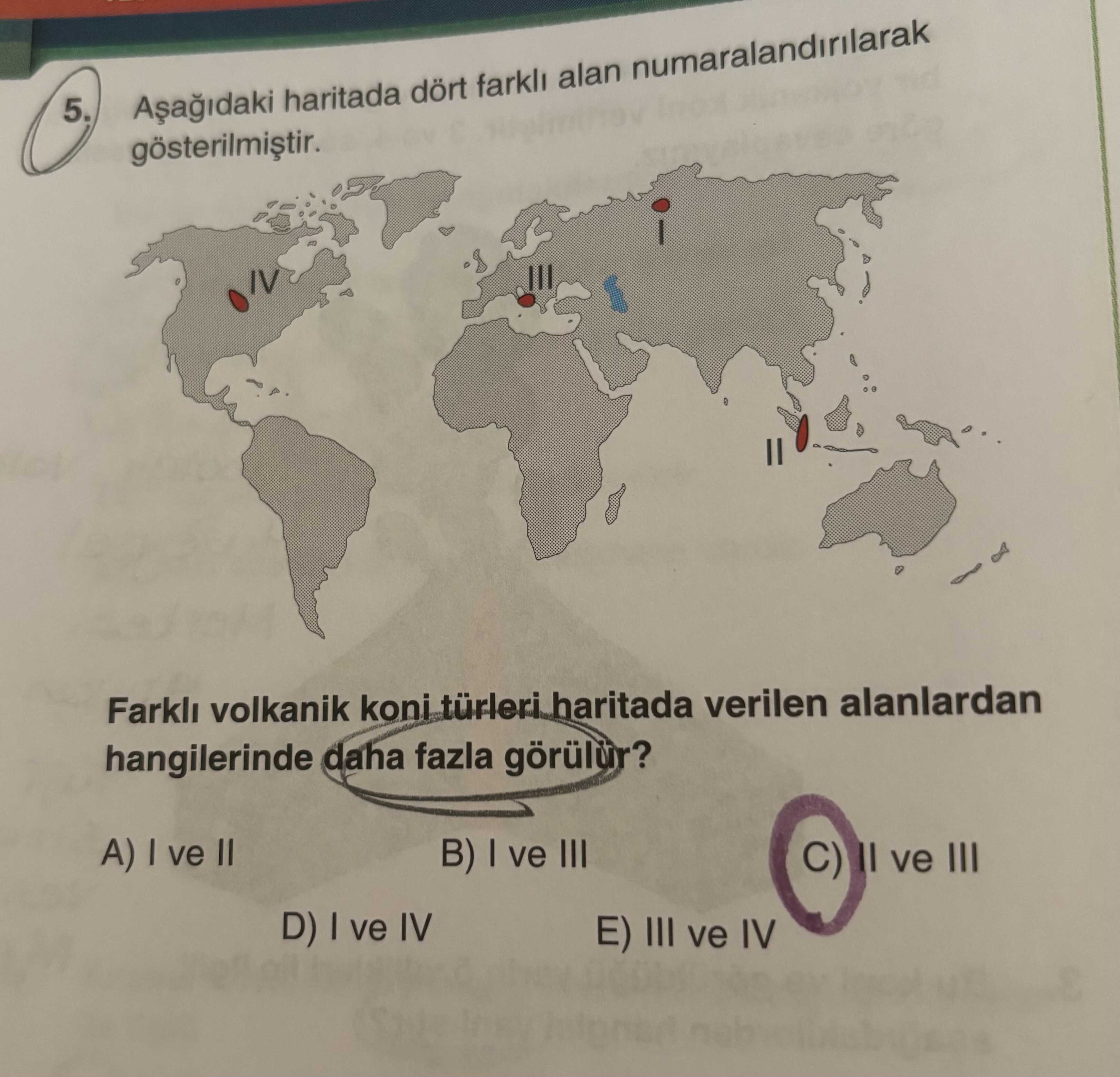 Aşağıdaki haritada dört farklı alan numaralandırılarak gösterilmiştir. Farklı volkanik koni türleri