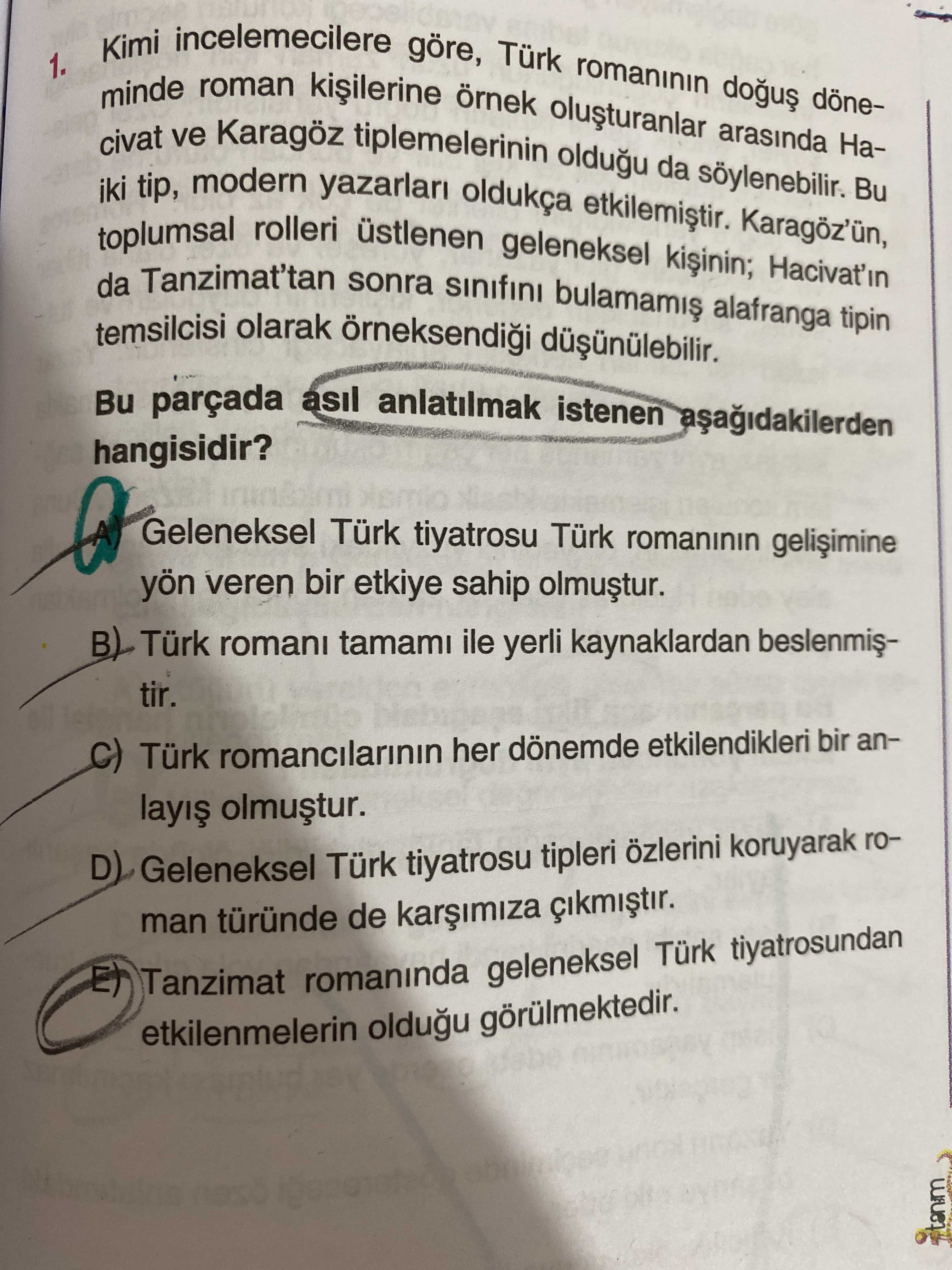 Kimi incelemecilere göre, Türk romanının doğuş döneminde roman kişilerine örnek oluşturanlar