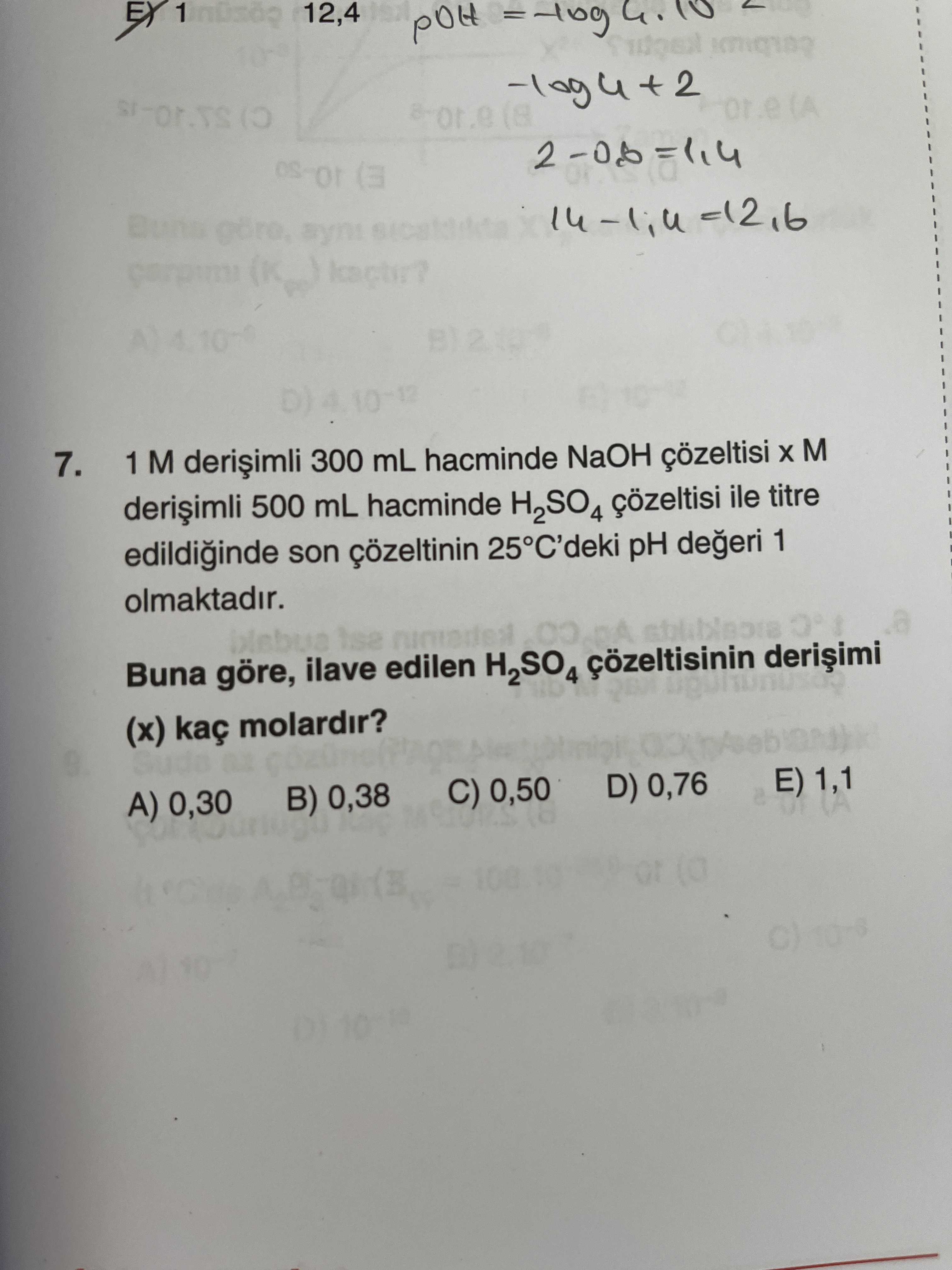 1 M derişimli 300 mL hacminde NaOH çözeltisi x M derişimli 500 mL hacminde H₂SO₄ çözeltisi ile titre