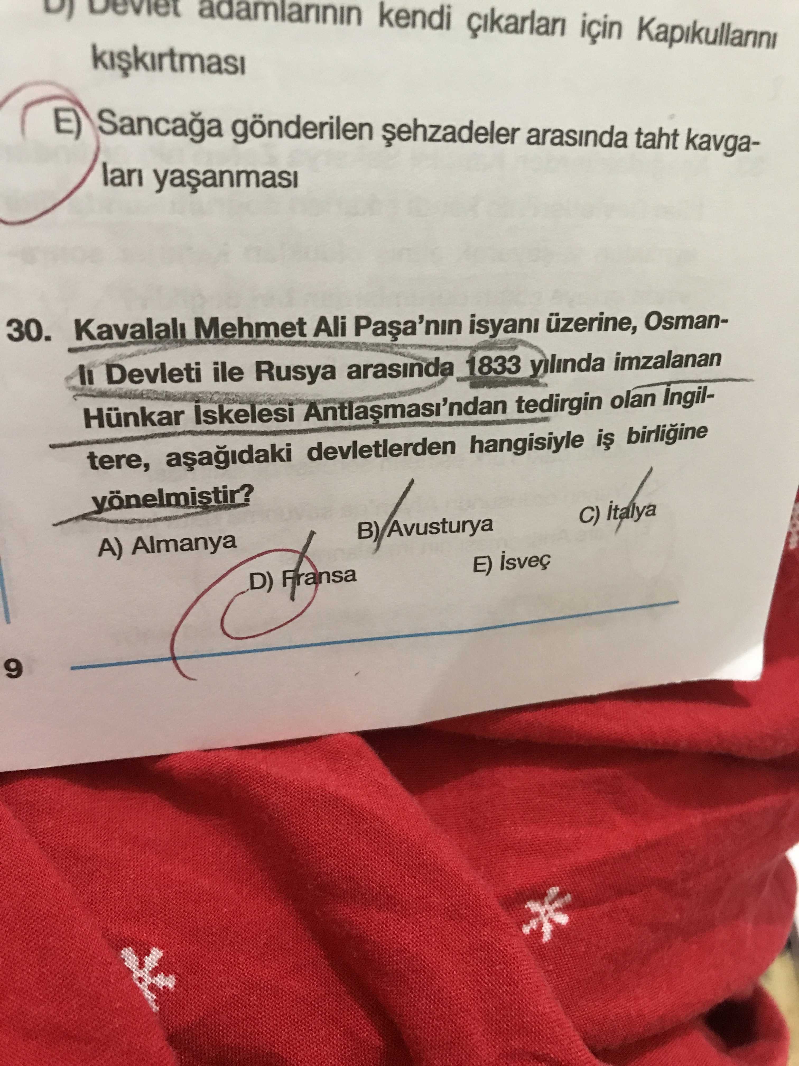 Kavalalı Mehmet Ali Paşa'nın isyanı üzerine, Osmanlı Devleti ile Rusya arasında 1833 yılında
