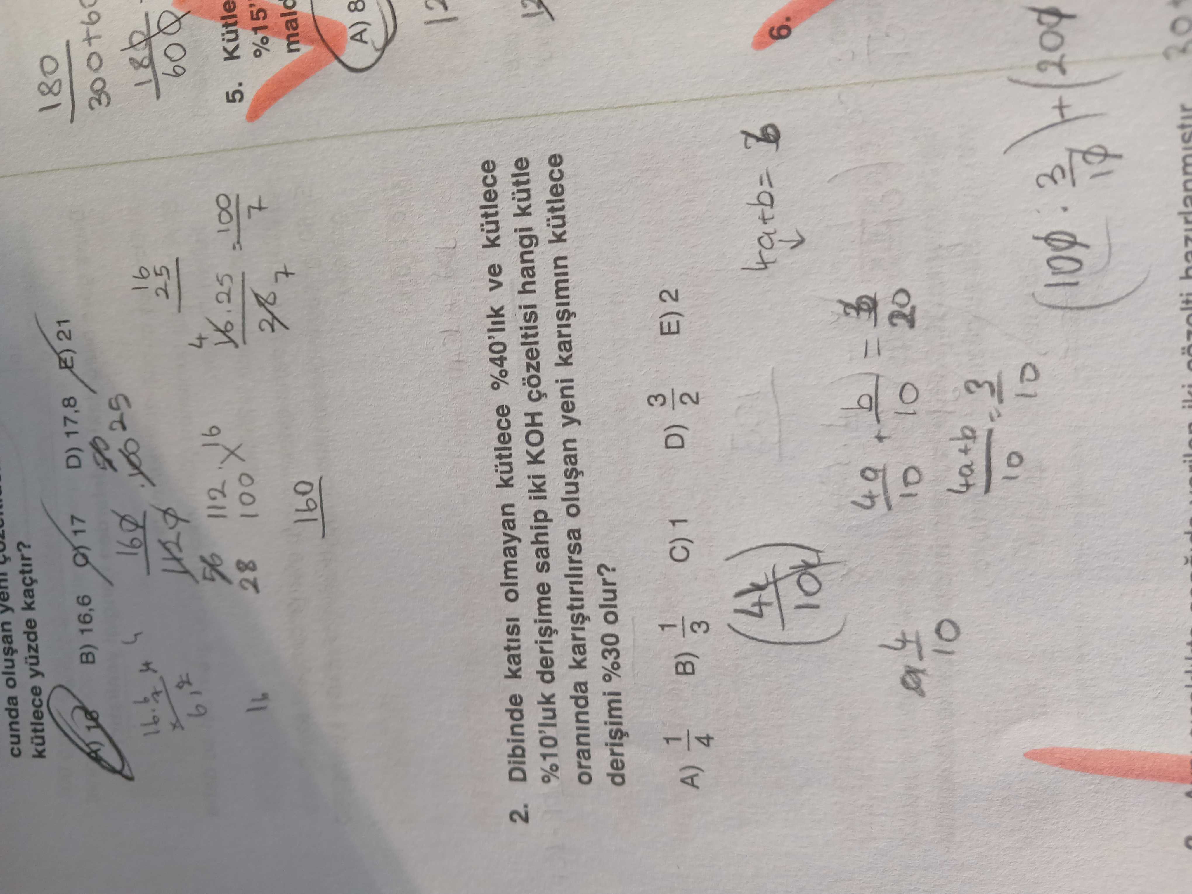 Dibinde katısı olmayan kütlece %40'lık ve kütlece %10'luk derişime sahip iki KOH çözeltisi hangi