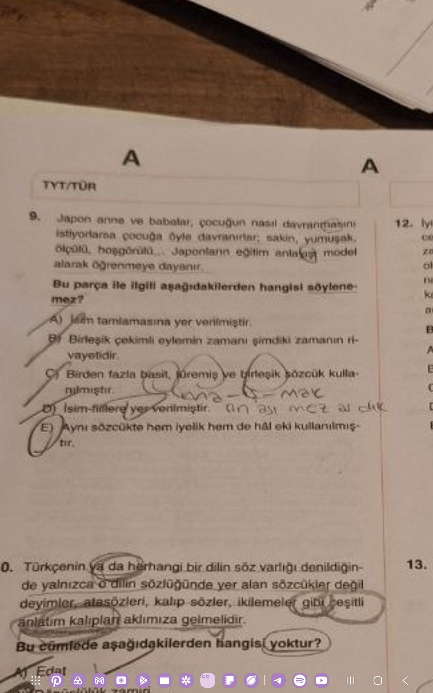 Japon anne ve babalar, çocuğun nasıl davranmasını istiyorlarsa çocuğa öyle davranırlar; sakin