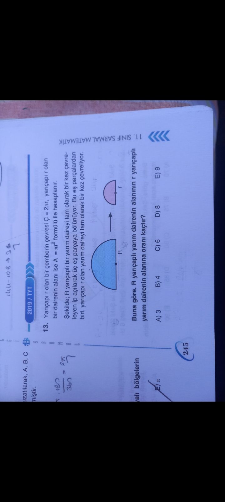 Yarıçapı r olan bir çemberin çevresi Ç = 2πr, yarıçapı r olan bir dairenin alanı ise A = πr² formülü