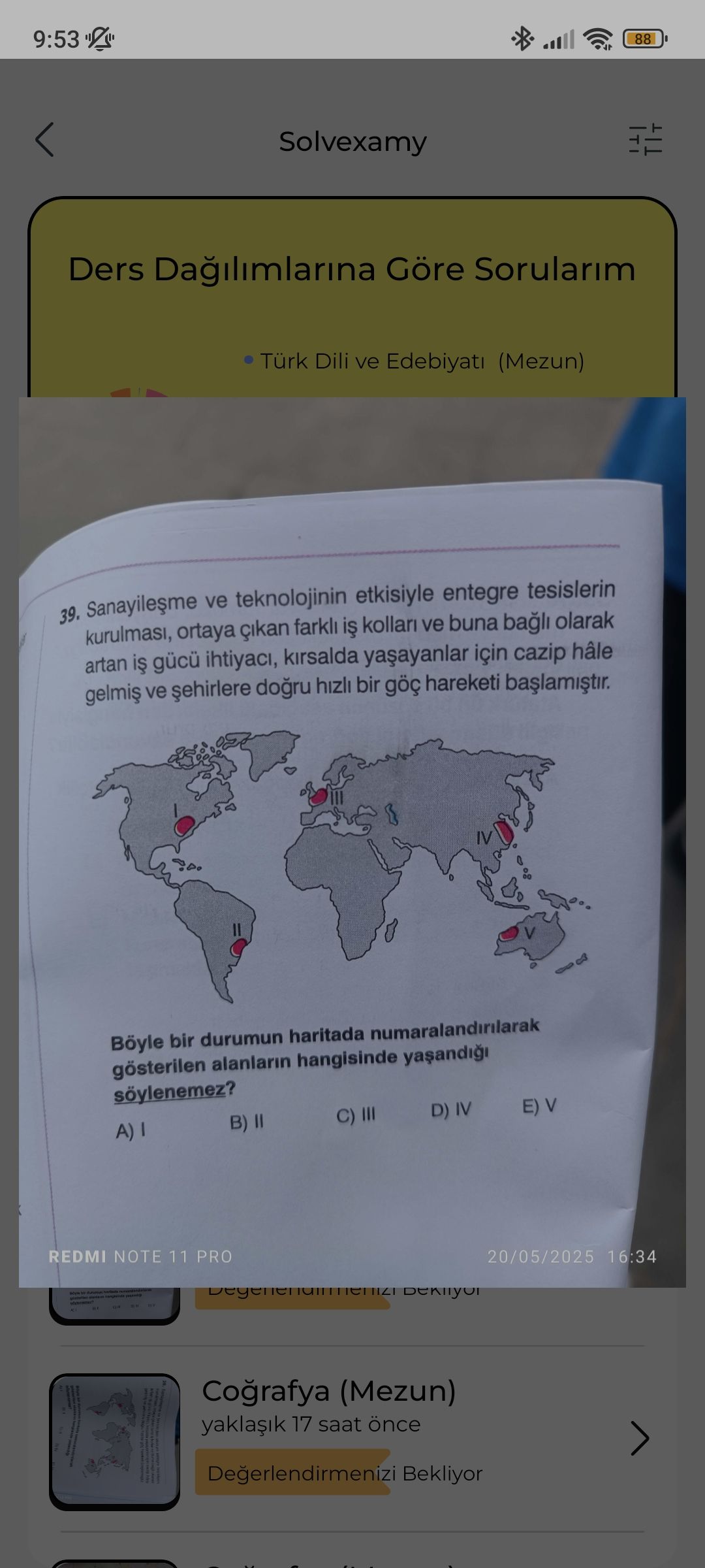 Sanayileşme ve teknolojinin etkisiyle entegre tesislerin kurulması, ortaya çıkan farklı iş kolları ve buna bağlı olarak artan iş