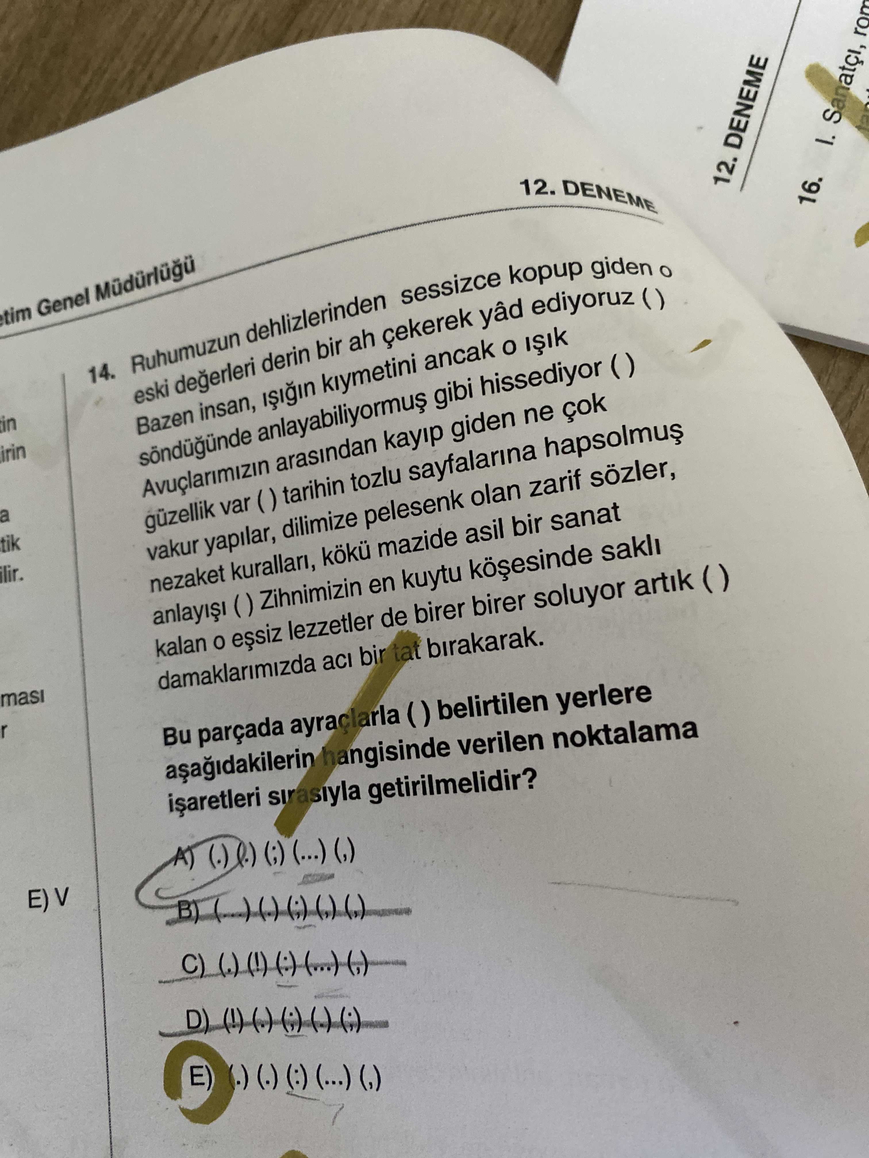 Ruhumuzun dehlizlerinden sessizce kopup giden o eski değerleri derin bir ah çekerek yâd ediyoruz ( )