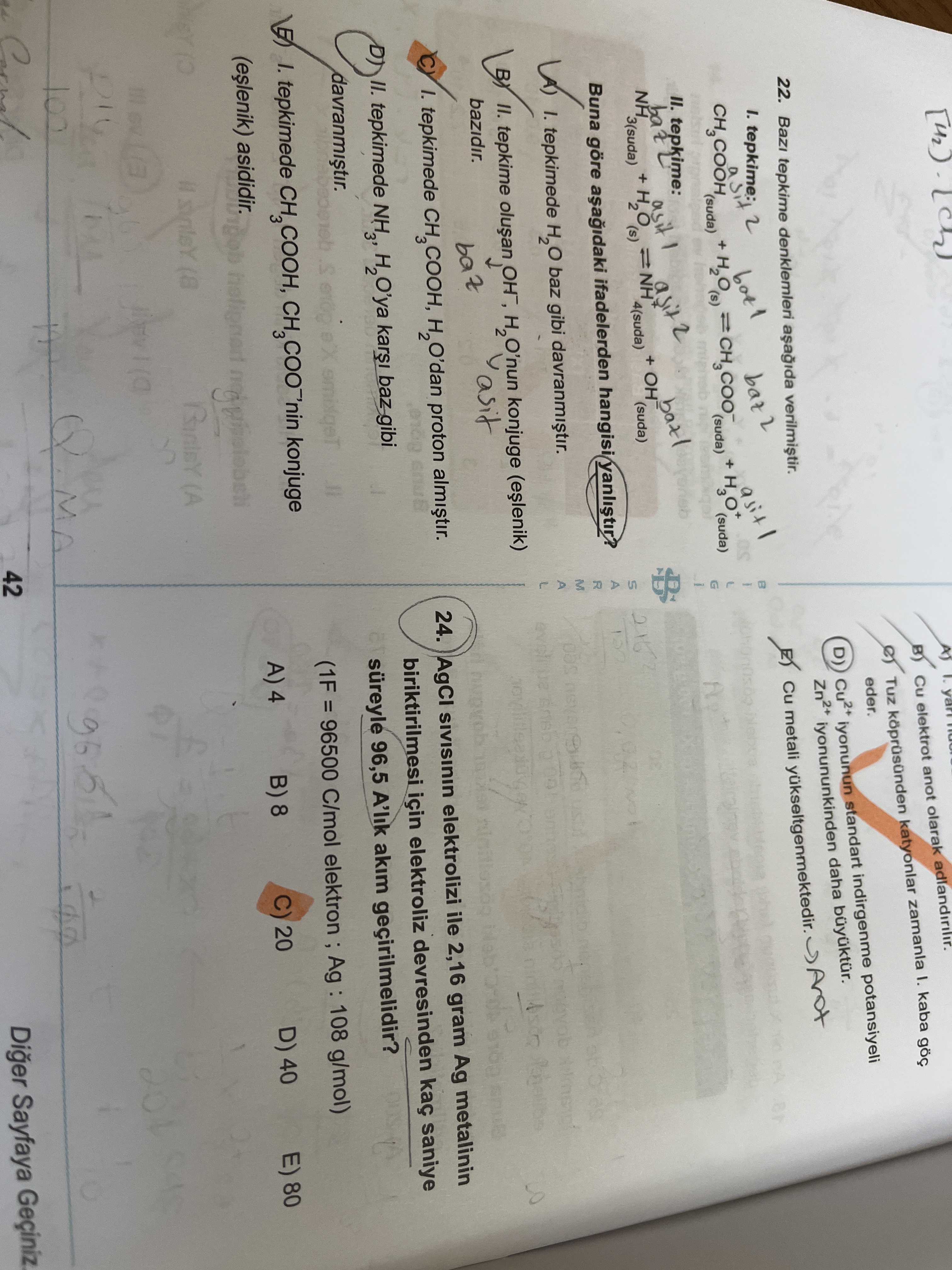 Bazı tepkime denklemleri aşağıda verilmiştir. I. tepkime: NH₃(suda) + H₂O(s) = NH₄(suda) + OH⁻(suda)