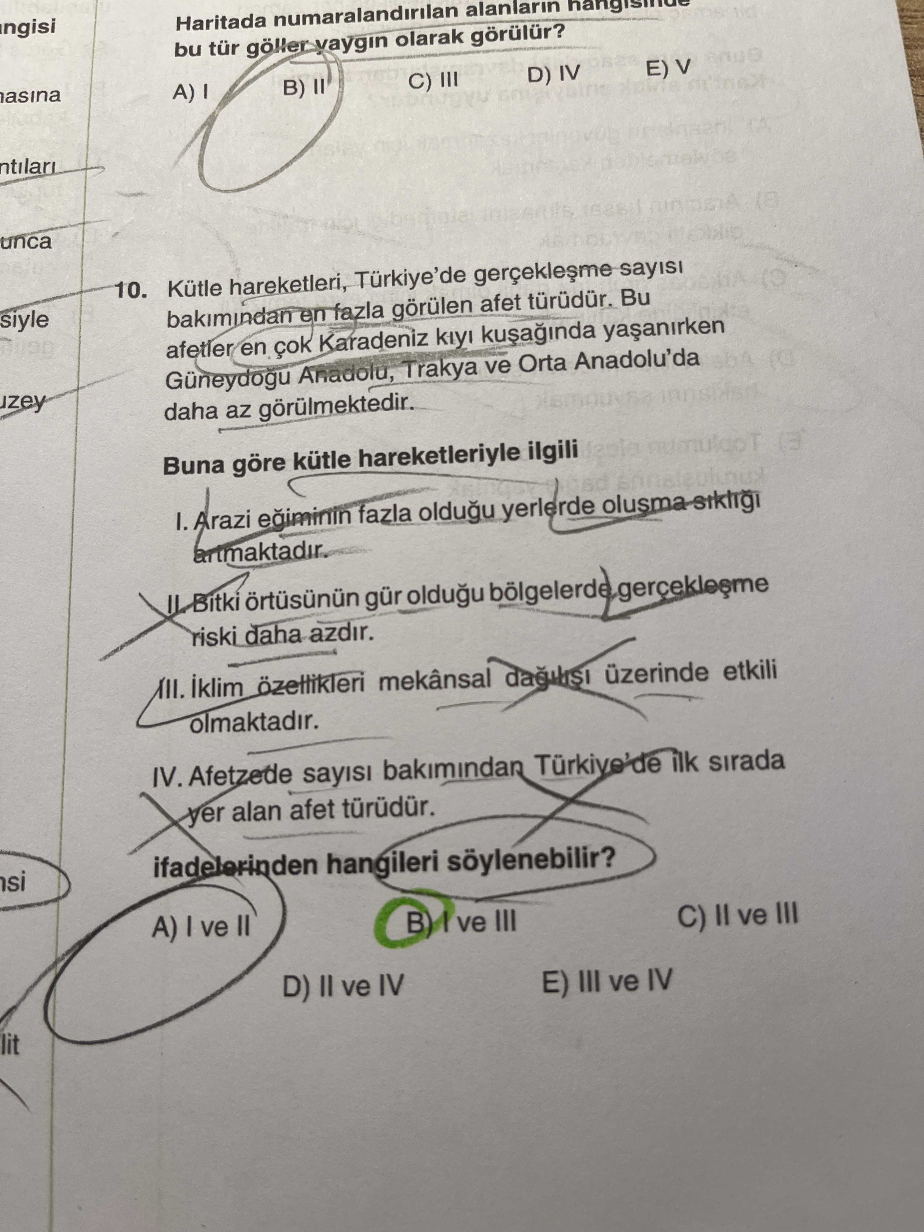 Kütle hareketleri, Türkiye'de gerçekleşme sayısı bakımından en fazla görülen afet türüdür. Bu