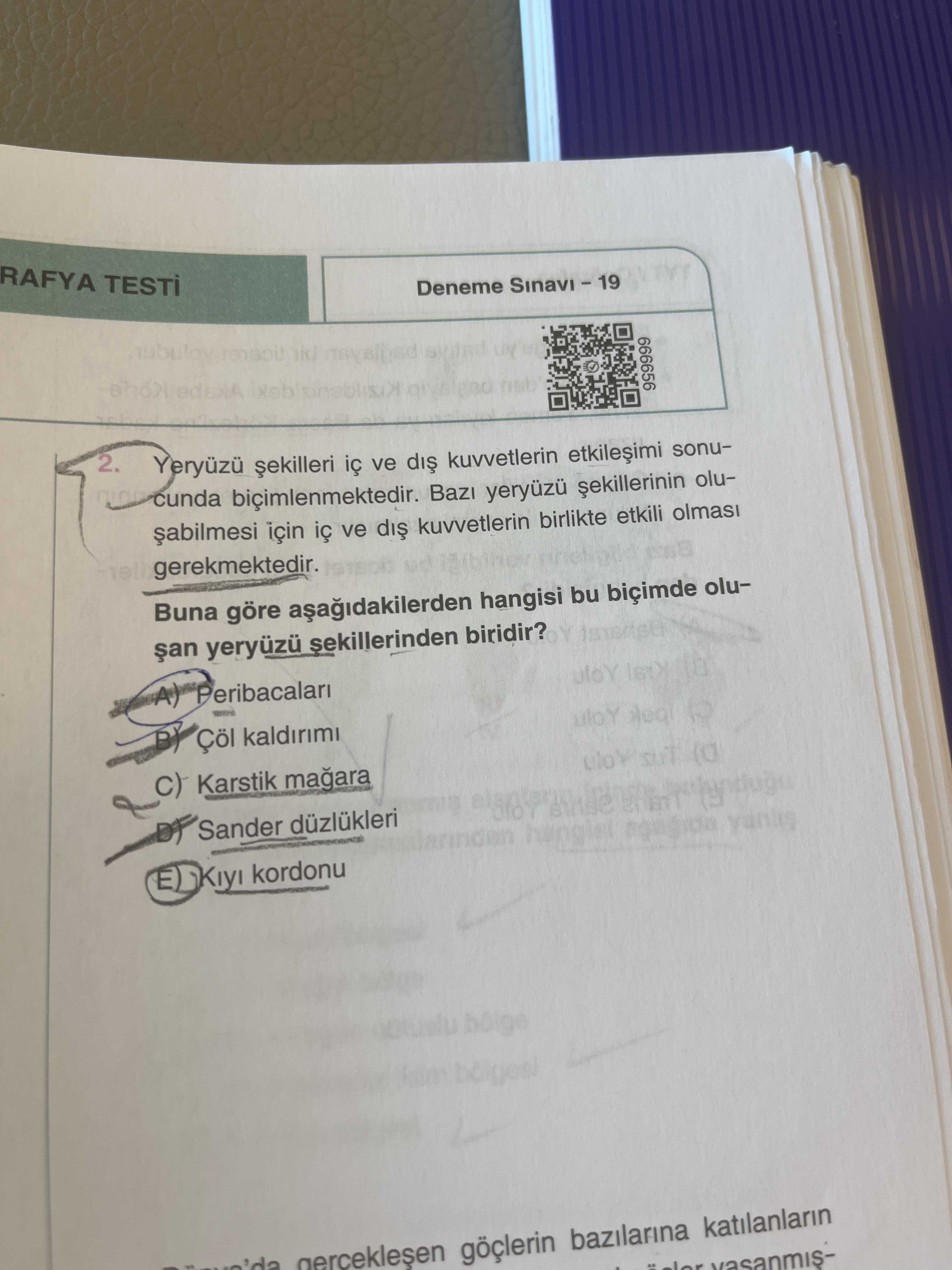 Yeryüzü şekilleri iç ve dış kuvvetlerin etkileşimi sonucunda biçimlenmektedir. Bazı yeryüzü
