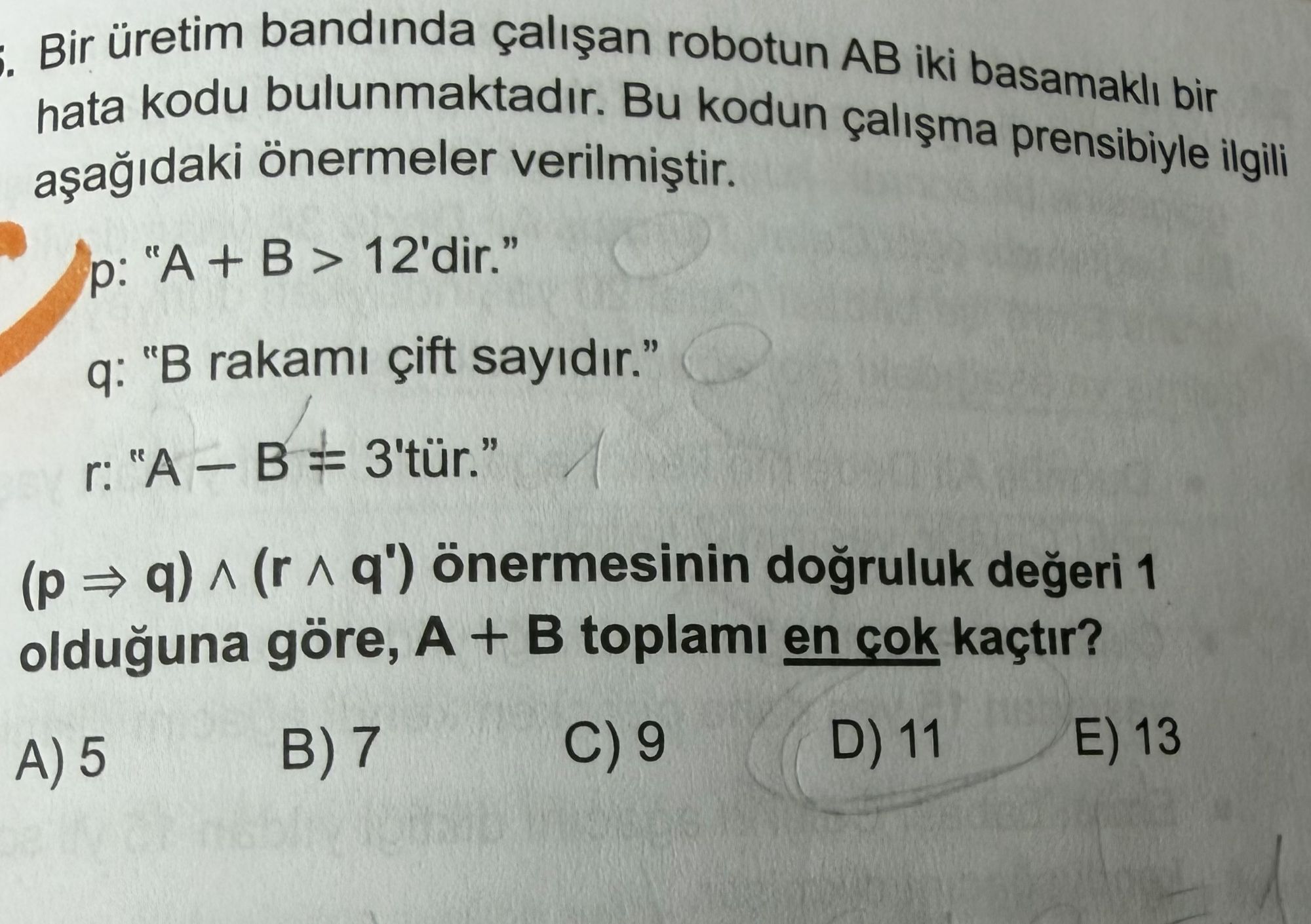 Bir üretim bandında çalışan robotun AB iki basamaklı bir hata kodu bulunmaktadır. Bu kodun çalışma