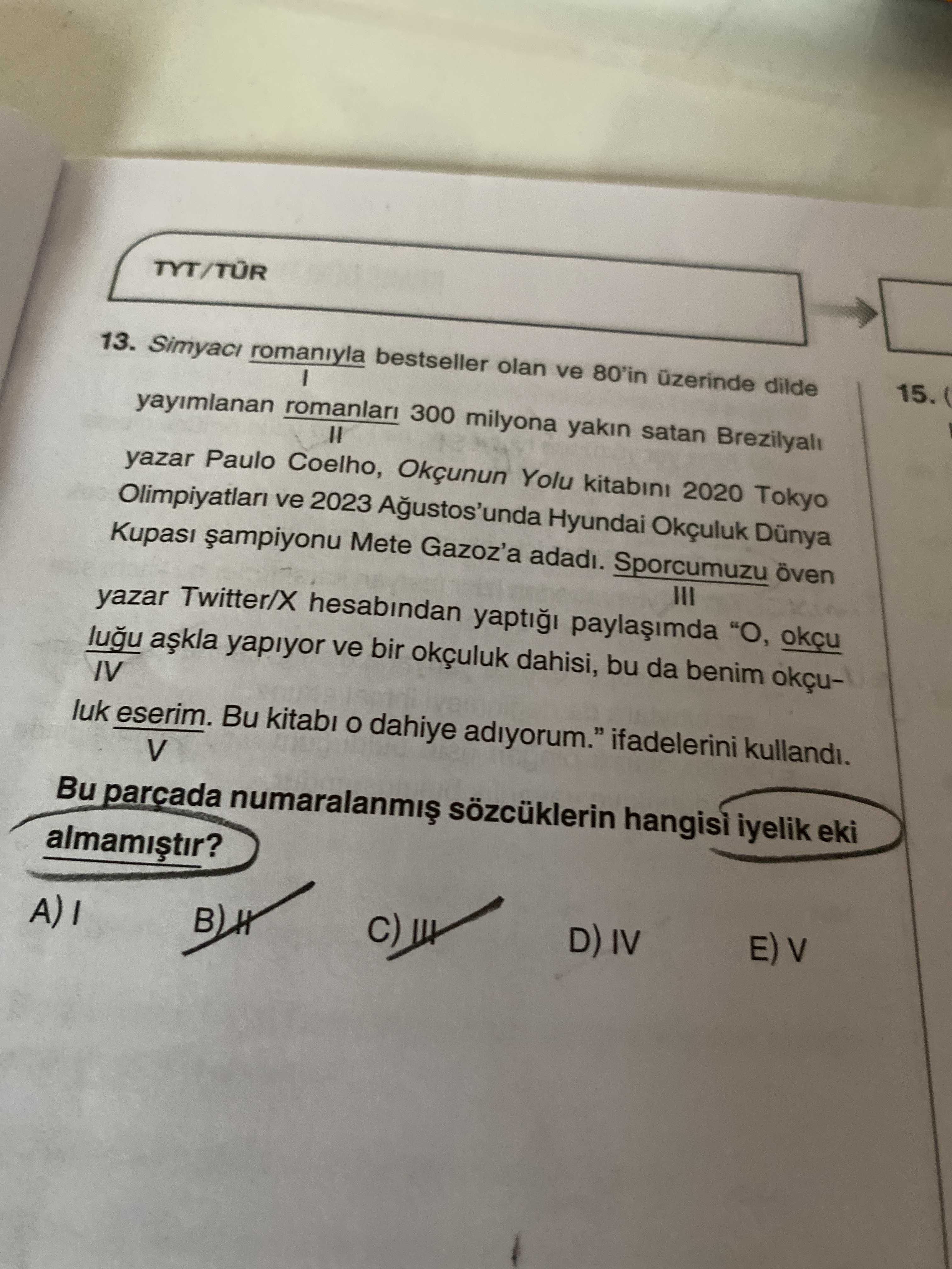 Simyacı romanıyla bestseller olan ve 80'in üzerinde dilde I yayımlanan romanları 300 milyona yakın
