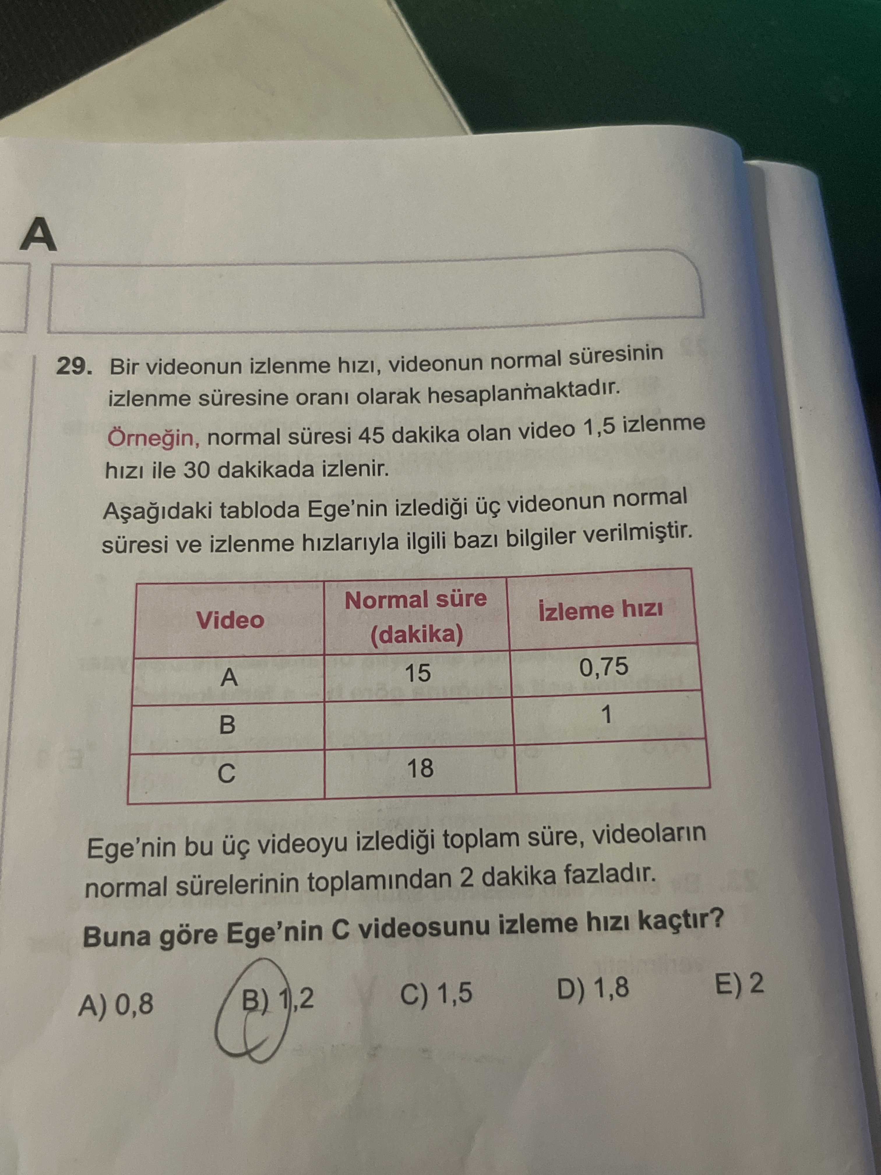 Bir videonun izlenme hızı, videonun normal süresinin izlenme süresine oranı olarak hesaplanmaktadır