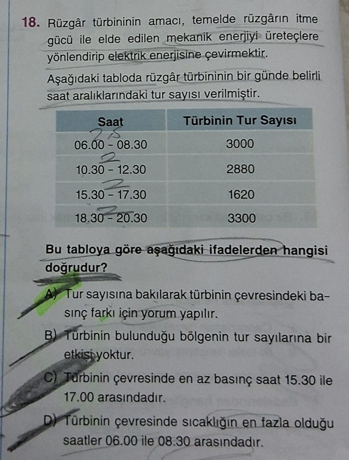 Rüzgâr türbininin amacı, temelde rüzgârın itme gücü ile elde edilen mekanik enerjiyi üreteçlere