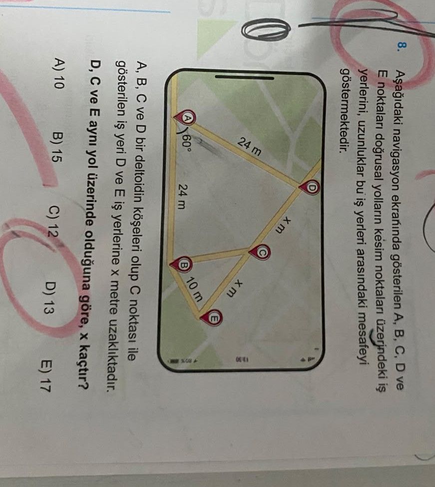 Aşağıdaki navigasyon ekranında gösterilen A, B, C, D ve E noktaları doğrusal yolların kesim