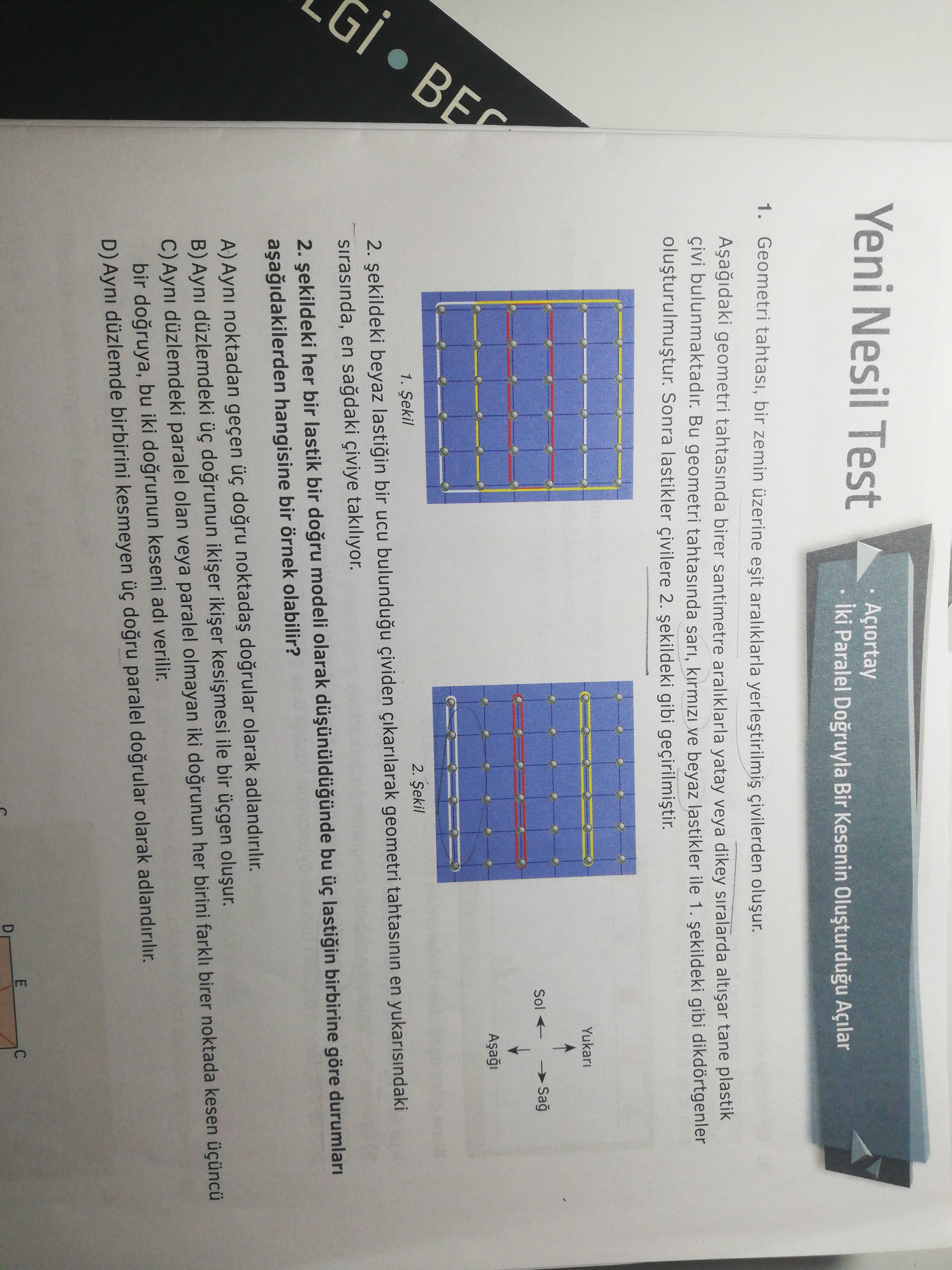 Geometri tahtası, bir zemin üzerine eşit aralıklarla çivilerden oluşur. Aşağıdaki geometri