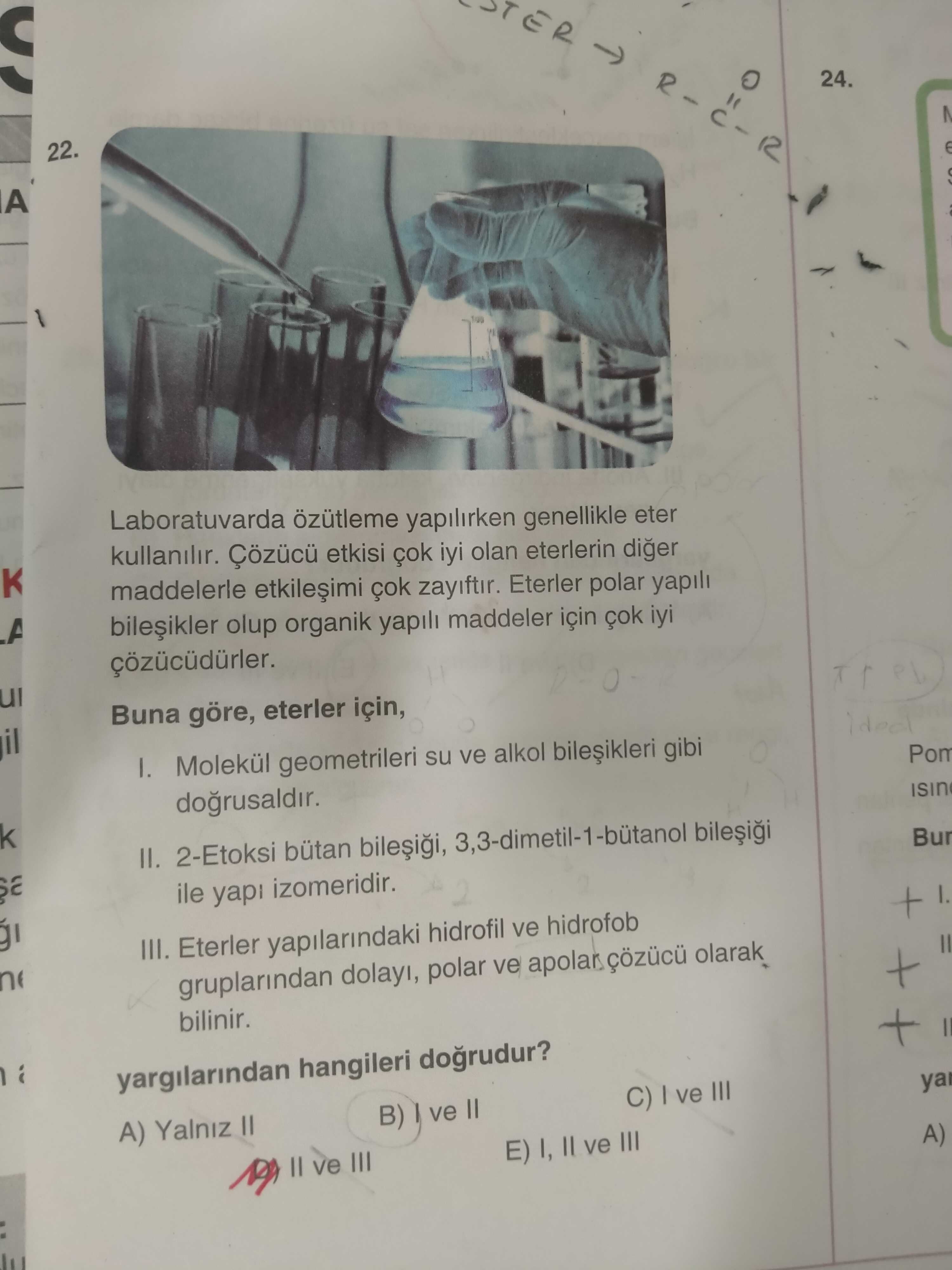 Laboratuvarda özütleme yapılırken genellikle eter kullanılır. Çözücü etkisi çok iyi olan eterlerin