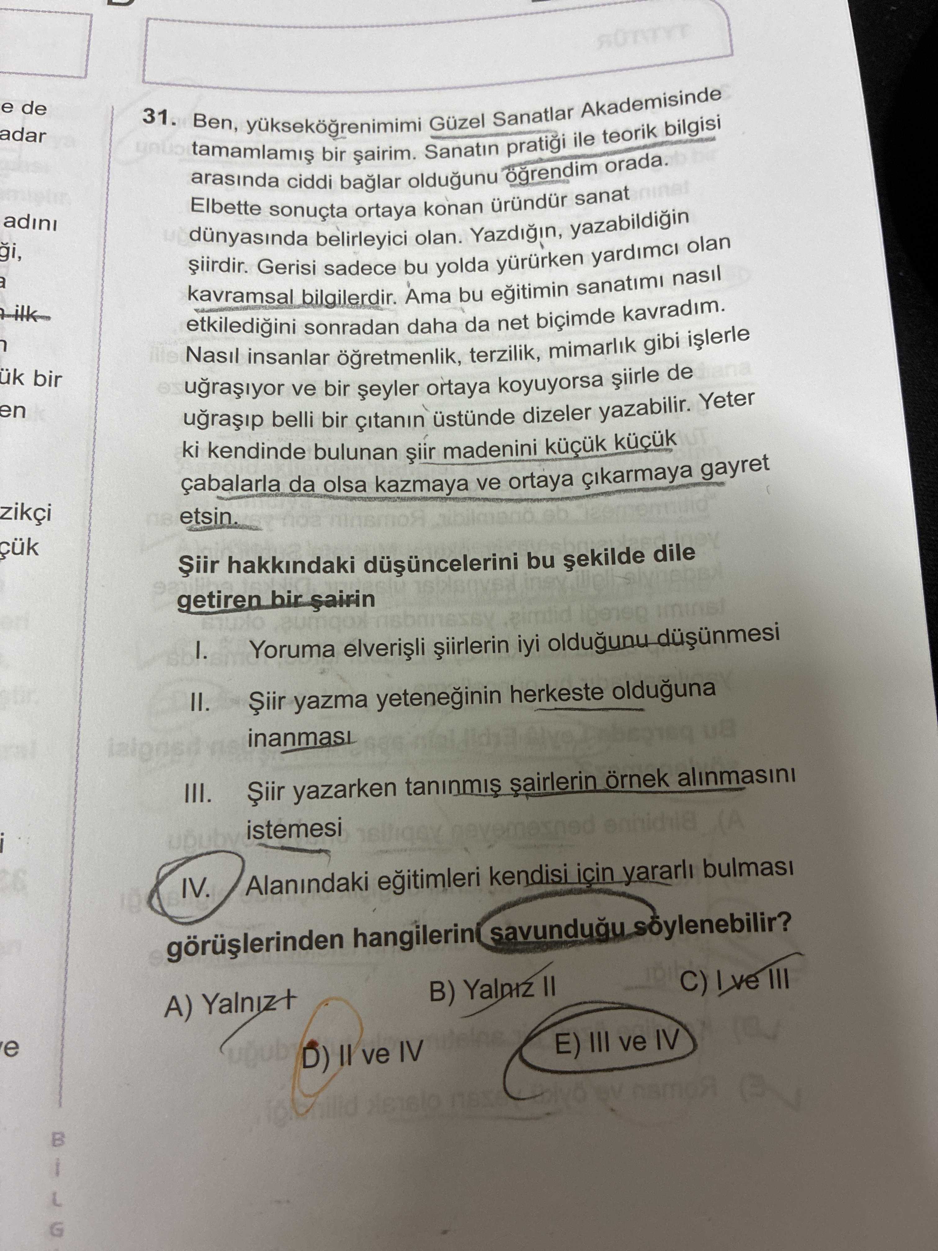 Ben, yükseköğrenimimi Güzel Sanatlar Akademisinde tamamlamış bir şairim. Sanatın pratiği ile teorik