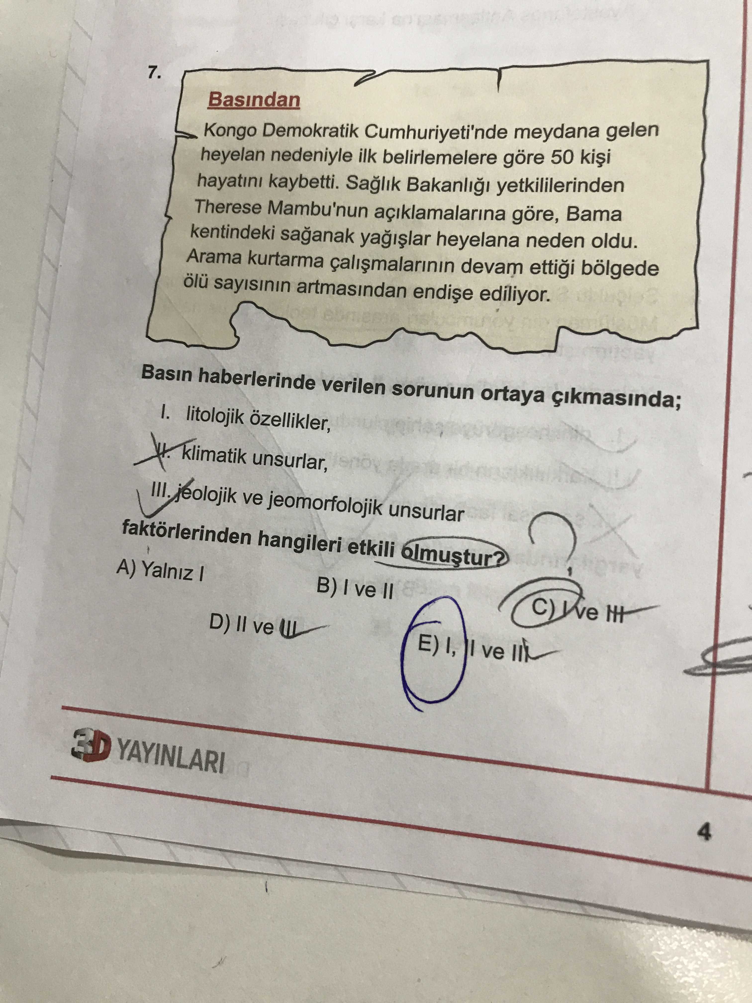 Basından Kongo Demokratik Cumhuriyeti'nde meydana gelen heyelan nedeniyle ilk belirlemelere göre 50