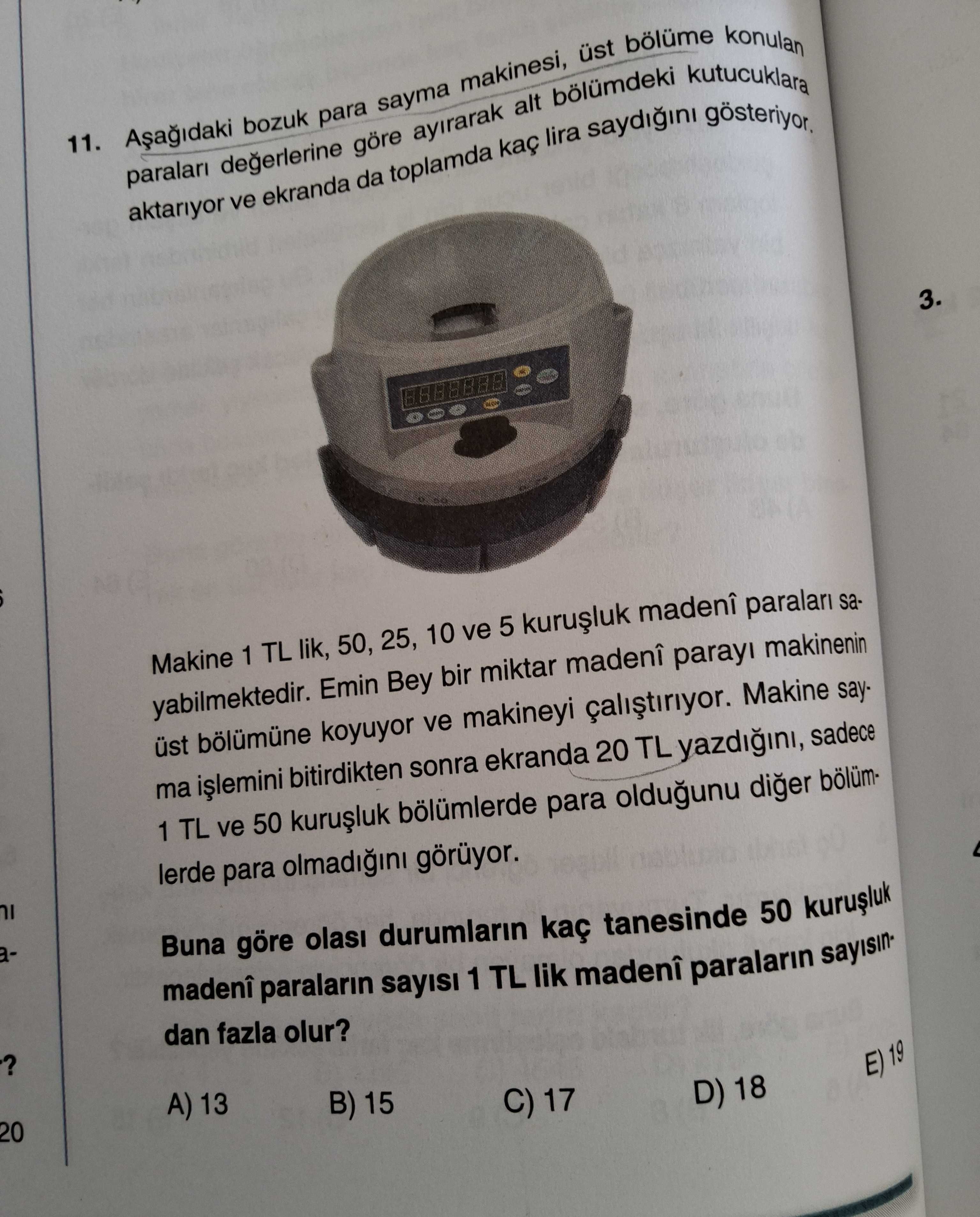 Aşağıdaki bozuk para sayma makinesi, üst bölüme konulan paraları değerlerine göre ayırarak alt
