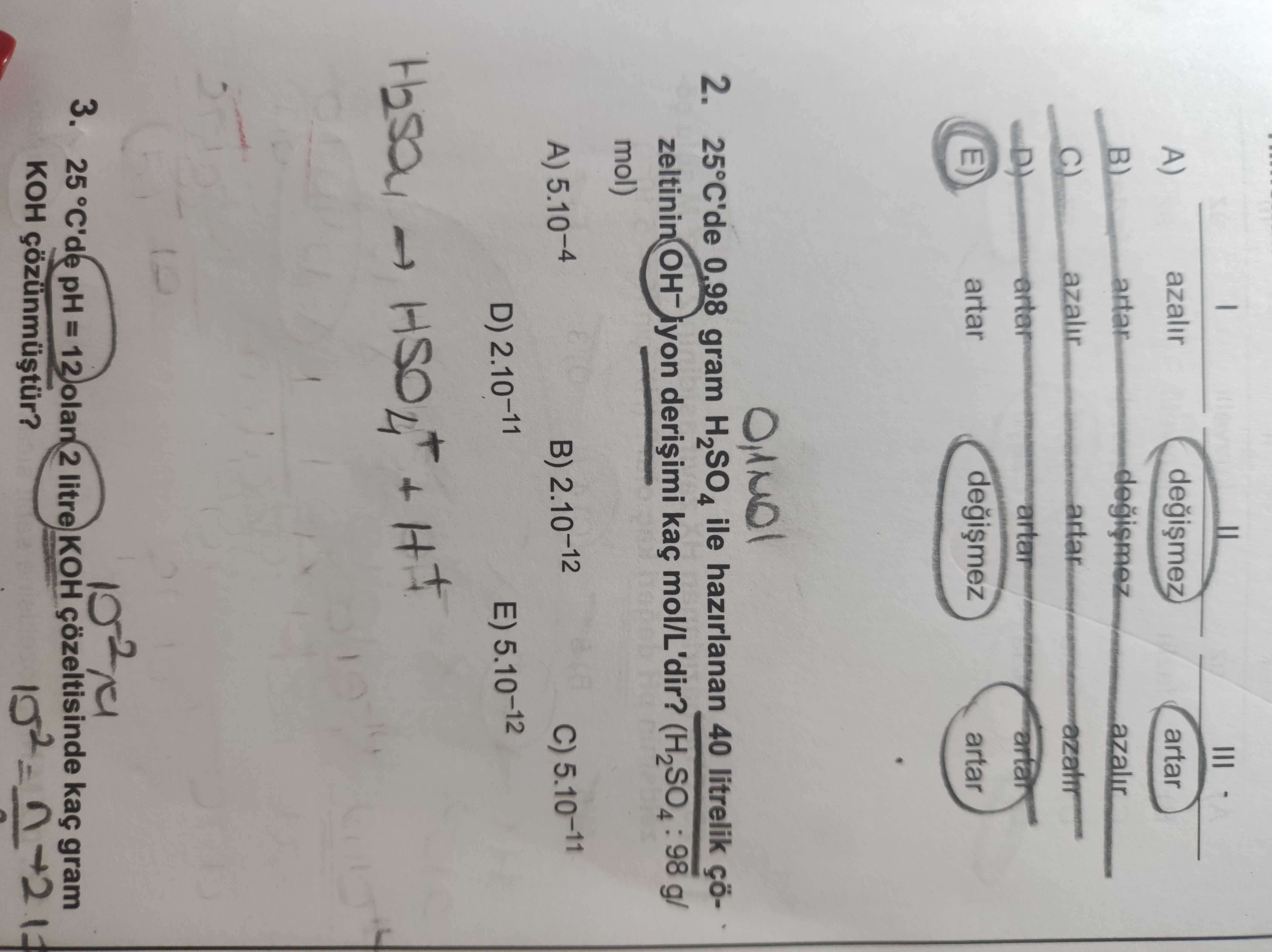 25°C'de 0.98 gram H₂SO₄ ile hazırlanan 40 litrelik çözeltinin OH⁻ iyon derişimi kaç mol/L'dir?