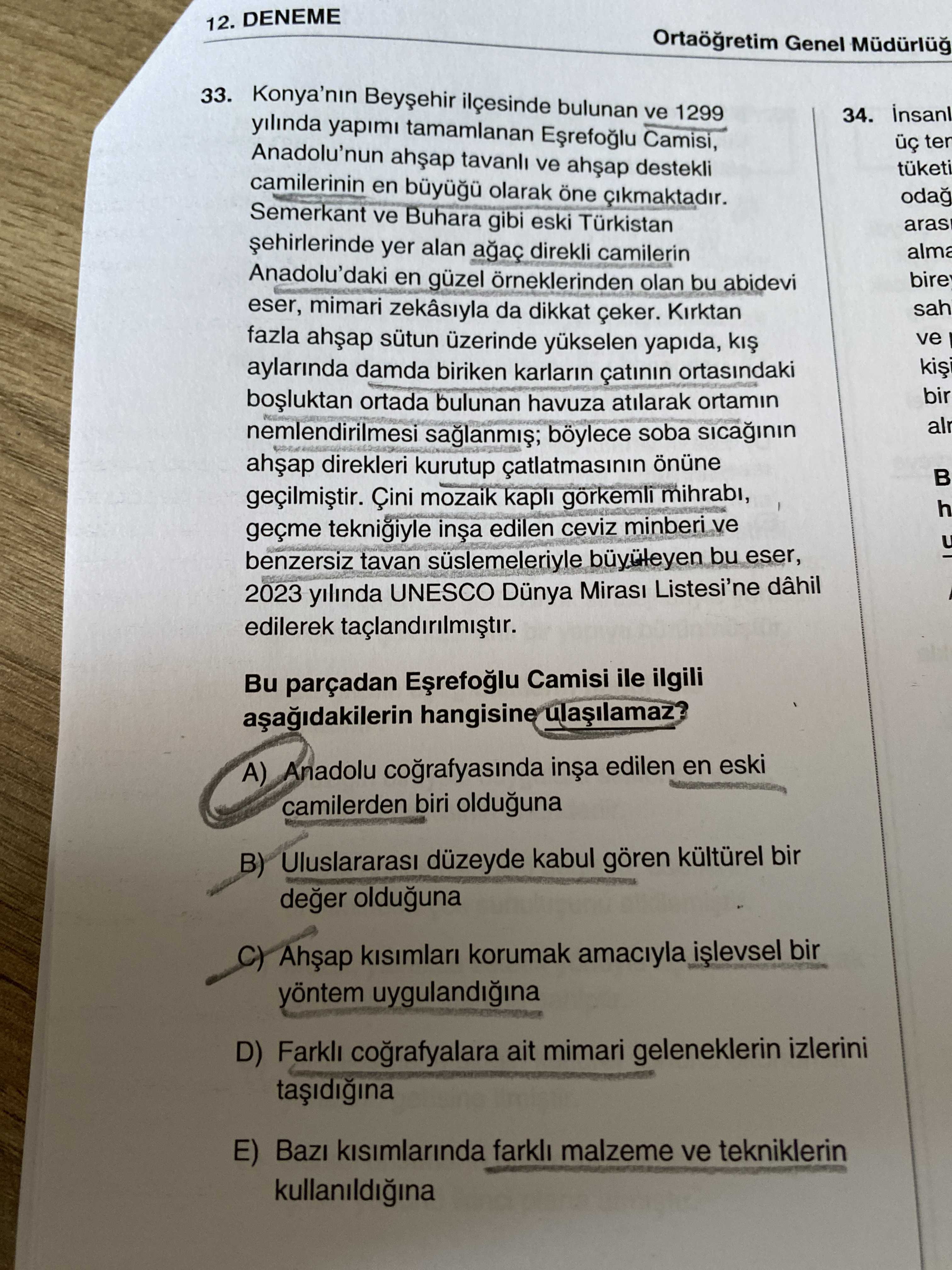 Konya'nın Beyşehir ilçesinde bulunan ve 1299 yılında yapımı tamamlanan Eşrefoğlu Camisi, Anadolu'nun