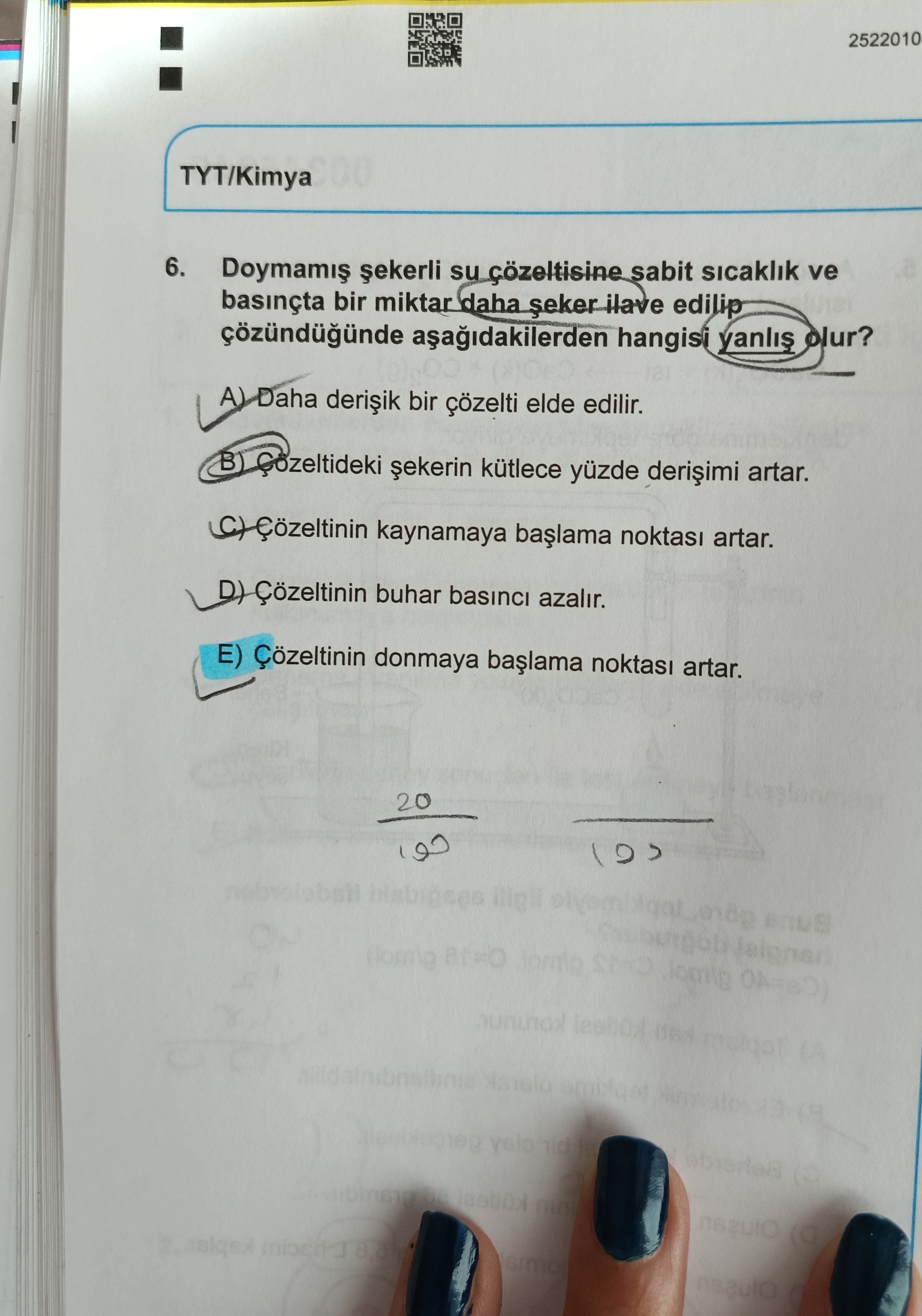 Doymamış şekerli su çözeltisine sabit sıcaklık ve basınçta bir miktar daha şeker ilave edilip