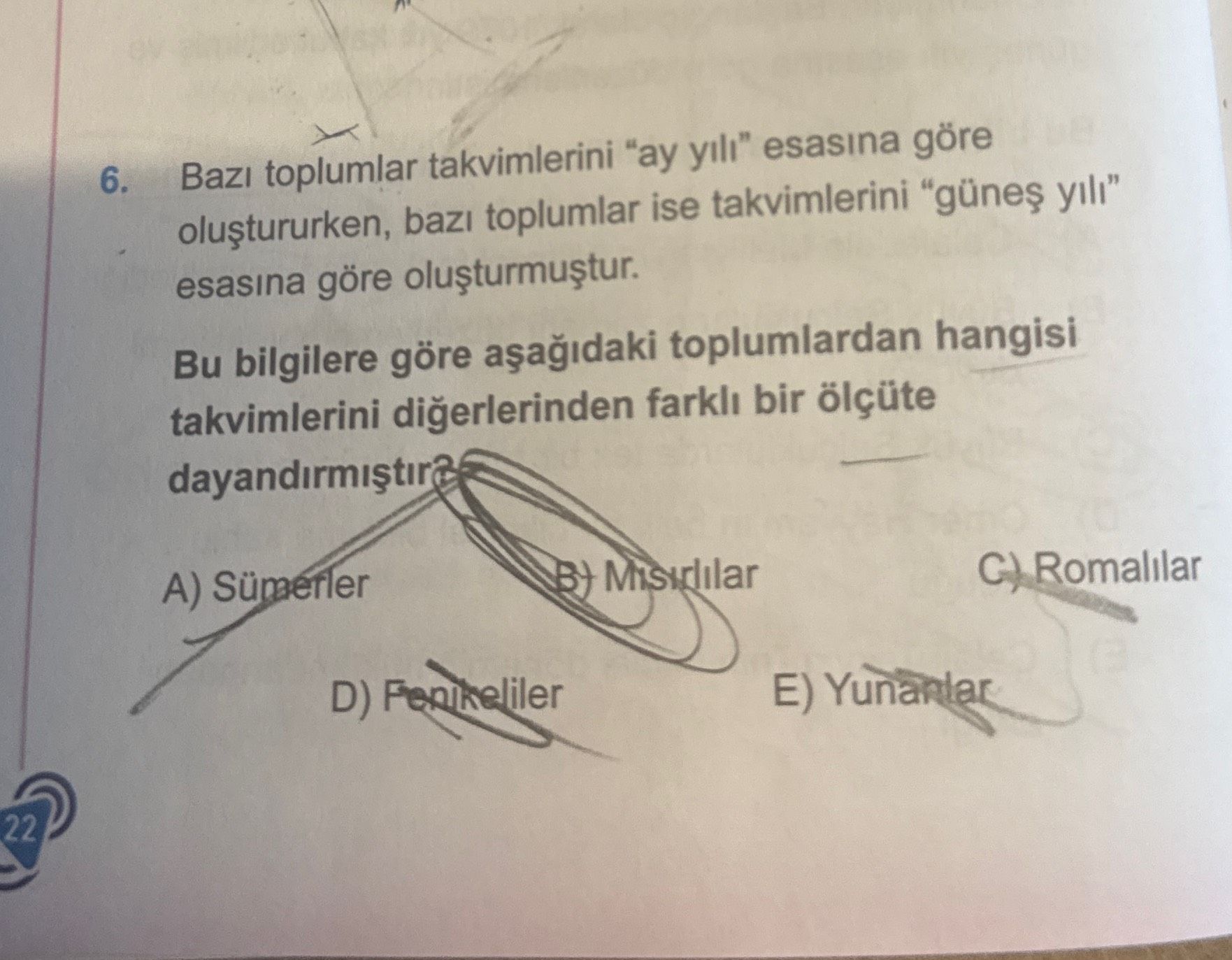 Bazı toplumlar takvimlerini "ay yılı" esasına göre oluştururken, bazı toplumlar ise takvimlerini