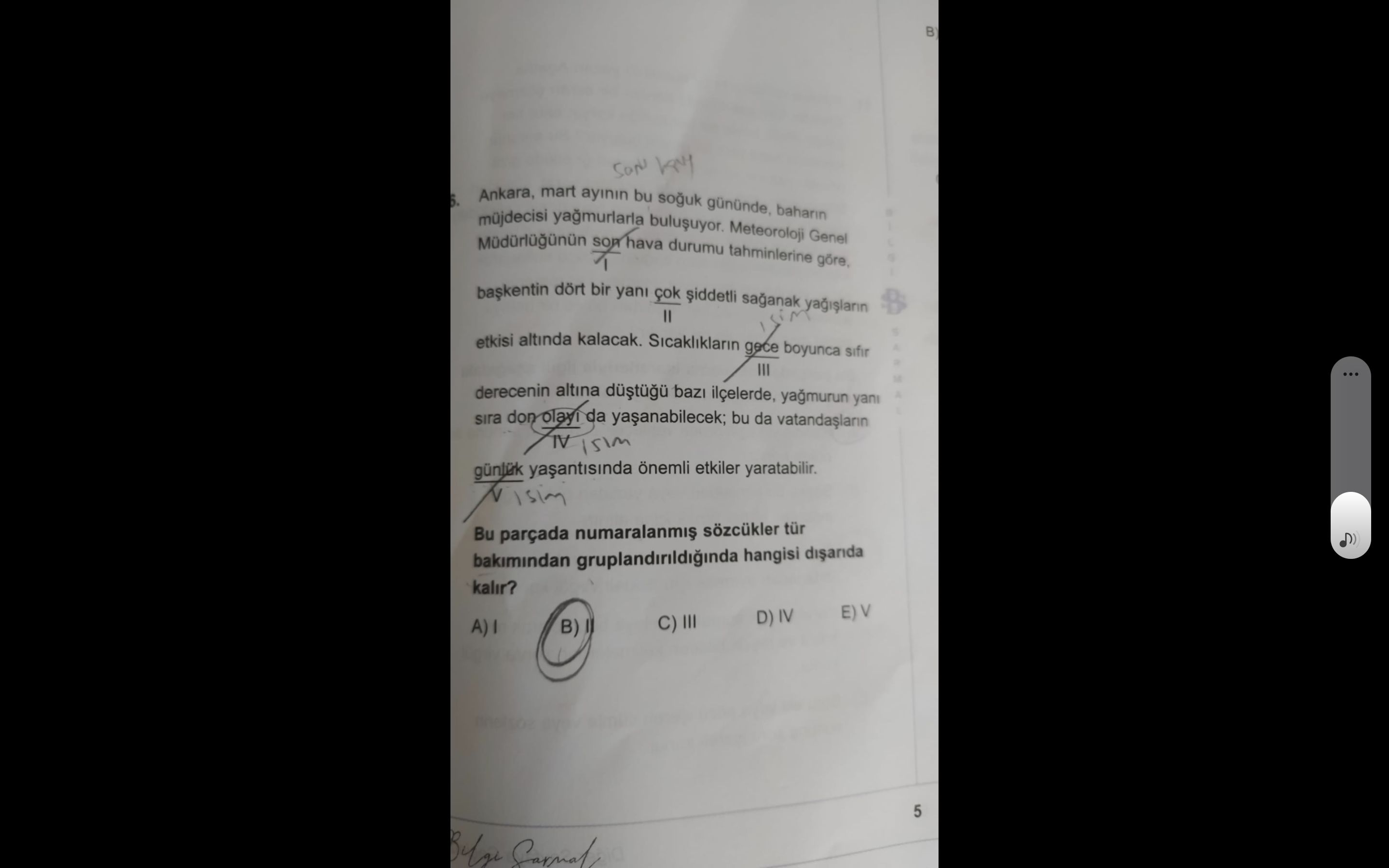 Ankara, mart ayının bu soğuk gününde, baharın müjdecisi yağmurlarla buluşuyor. Meteoroloji Genel