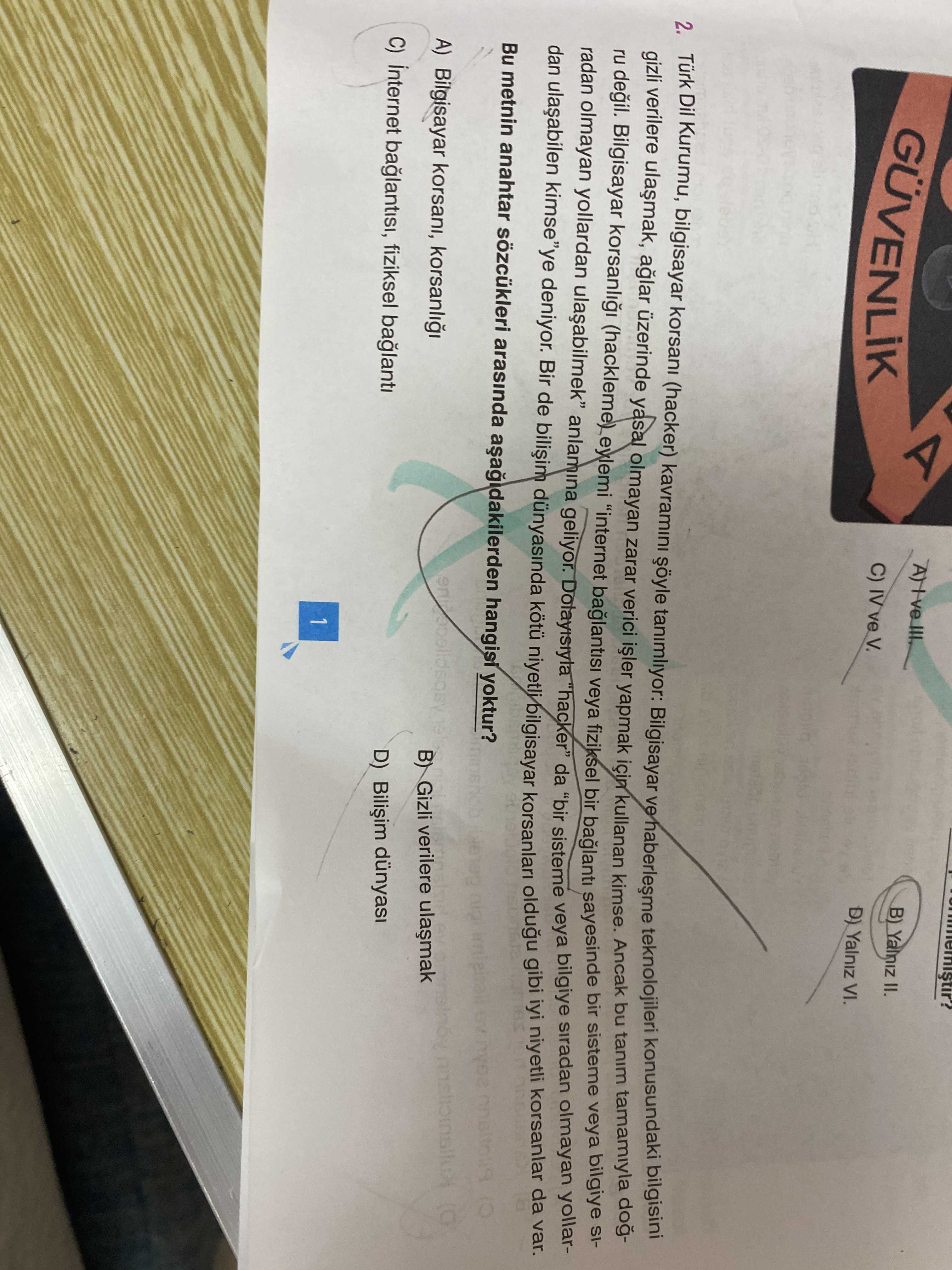 Türk Dil Kurumu, bilgisayar korsanı (hacker) kavramını şöyle tanımlıyor: Bilgisayar ve haberleşme