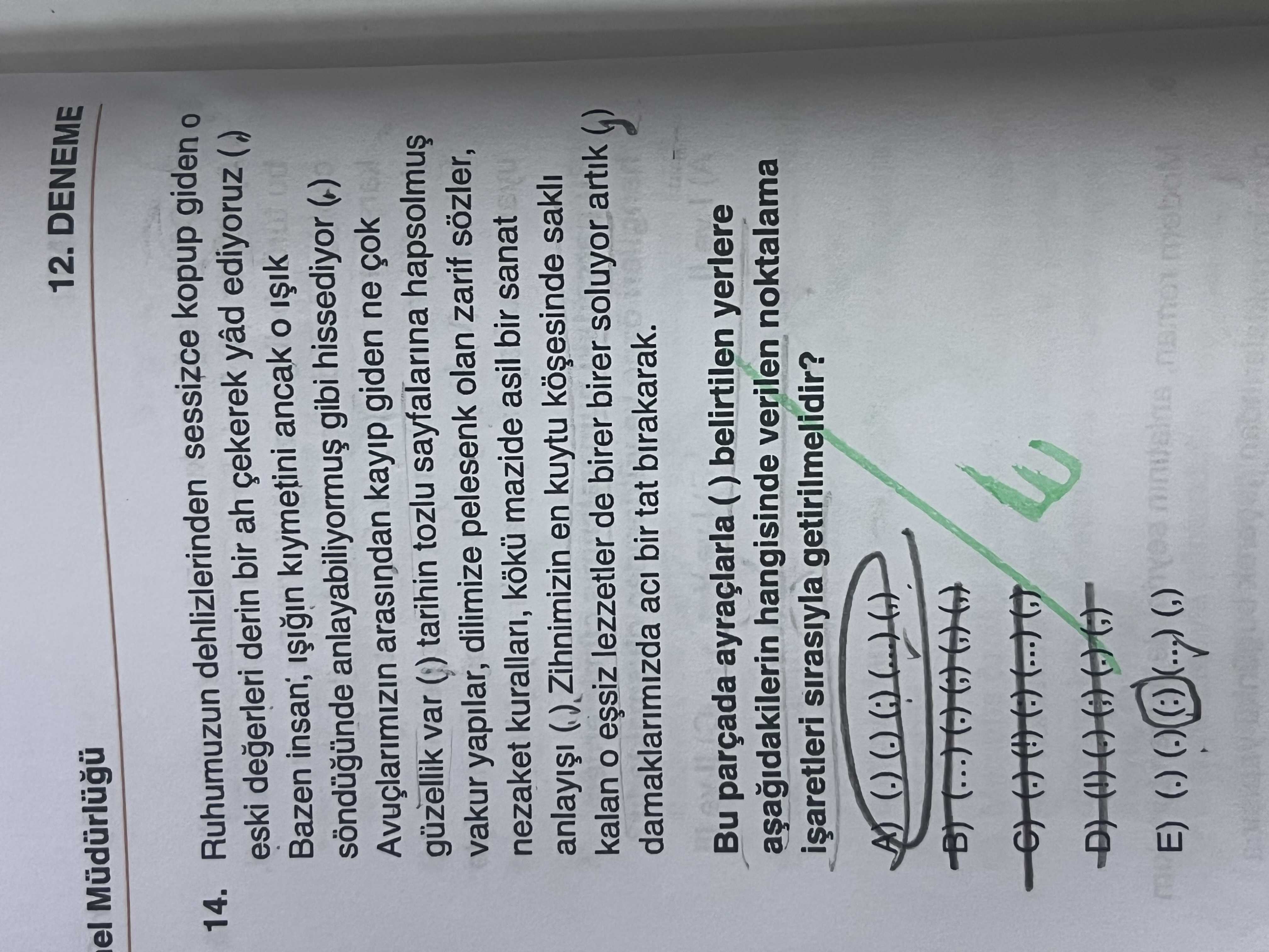 Ruhumuzun dehlizlerinden sessizce kopup giden o eski değerleri derin bir ah çekerek yâd ediyoruz (,)