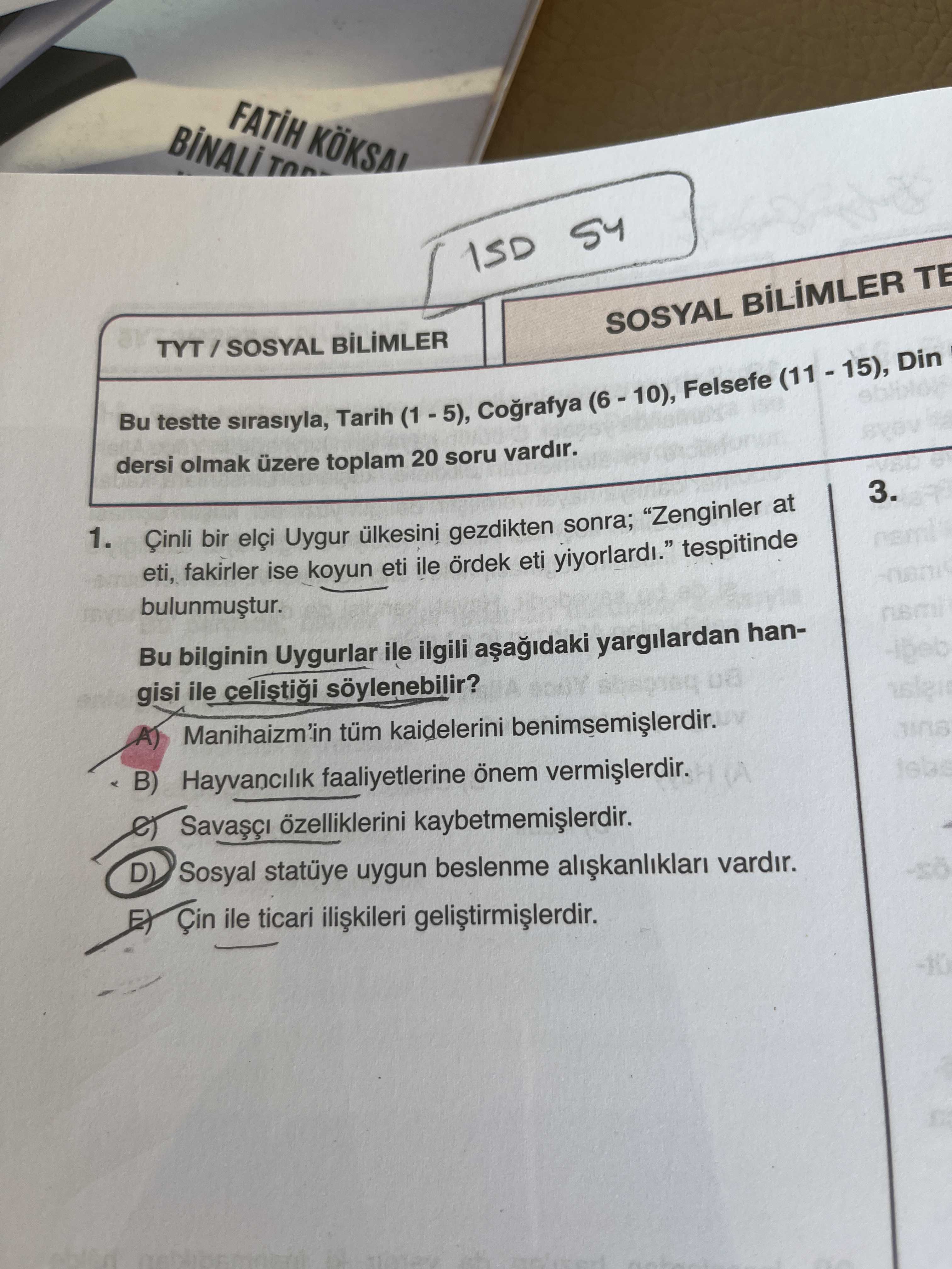 Çinli bir elçi Uygur ülkesini gezdikten sonra; "Zenginler at eti, fakirler ise koyun eti ile ördek