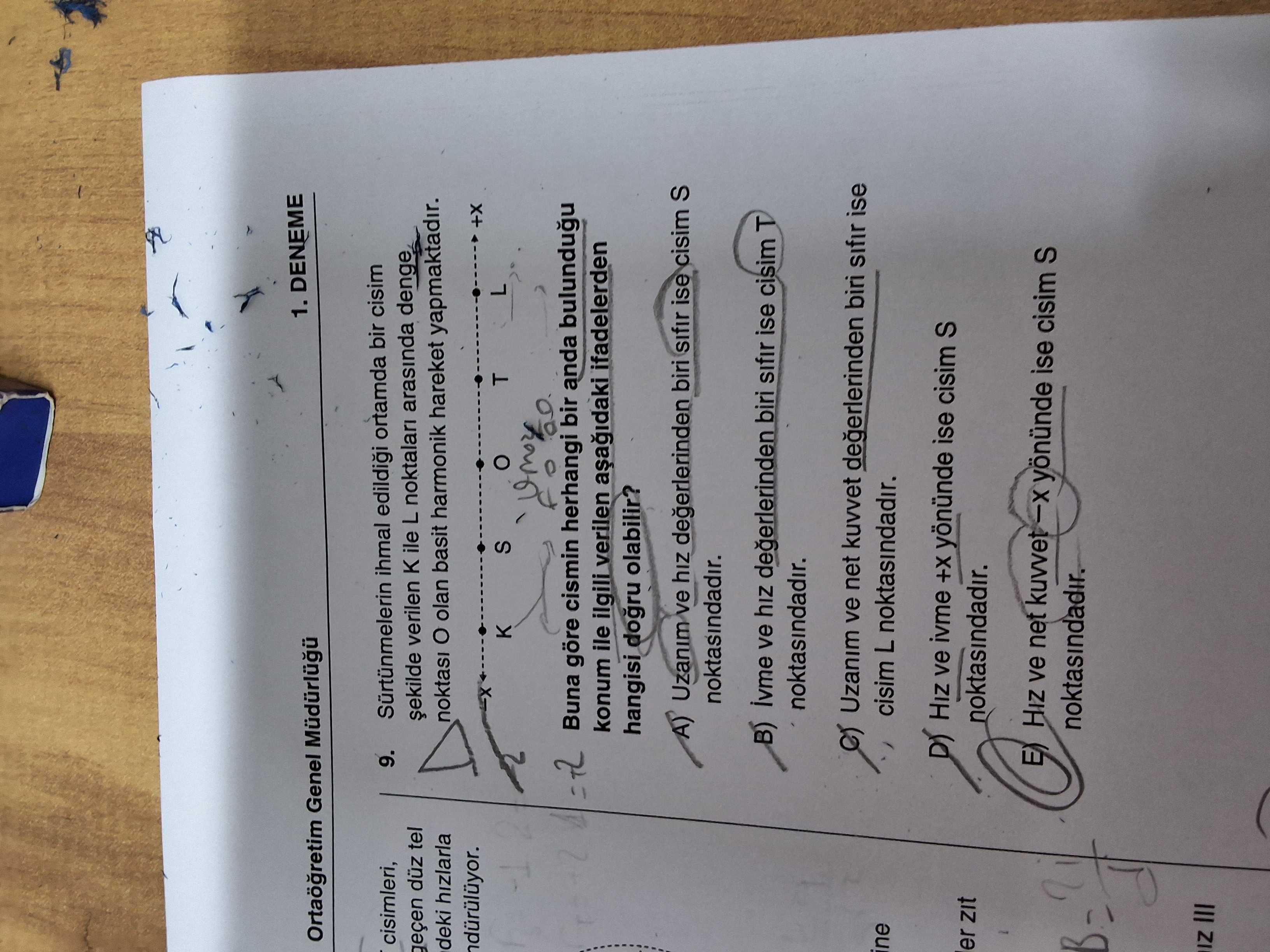 Sürtünmelerin ihmal edildiği ortamda bir cisim şekilde verilen K ile L noktaları arasında denge